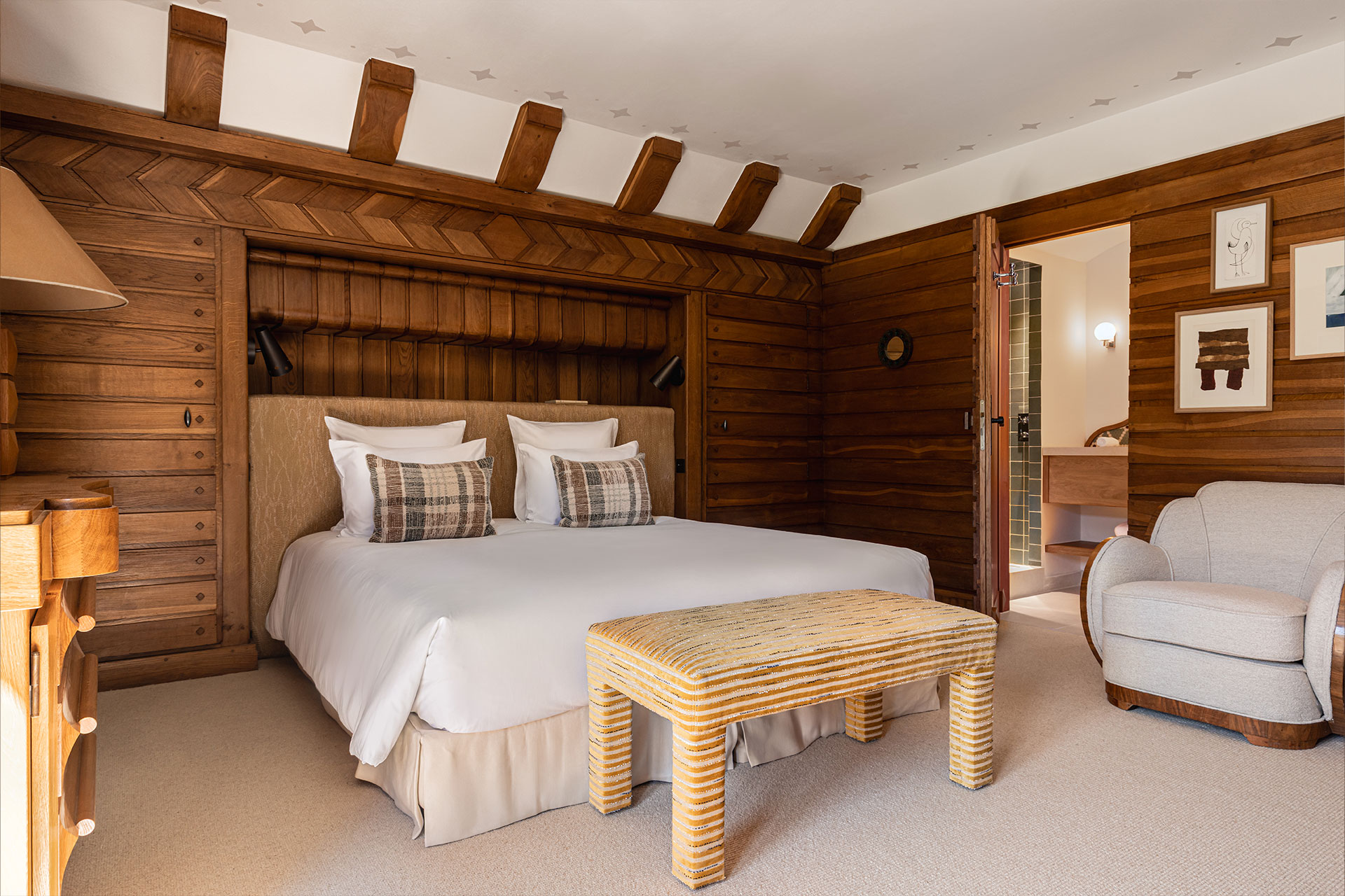 chalet-le-sarto_chalet_Megève-france_interior-bed-room-design.jpg
