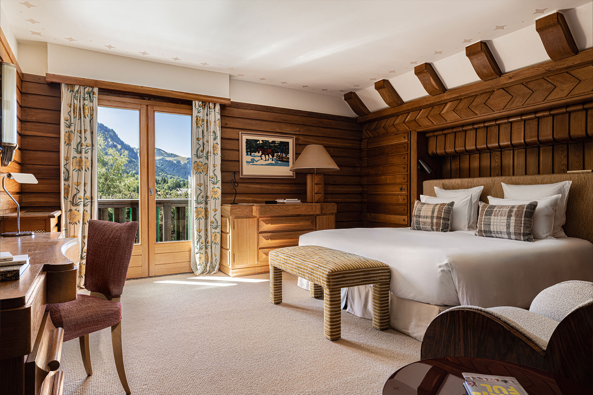 chalet-le-sarto_chalet_Megève-france_interior-bedroom.jpg