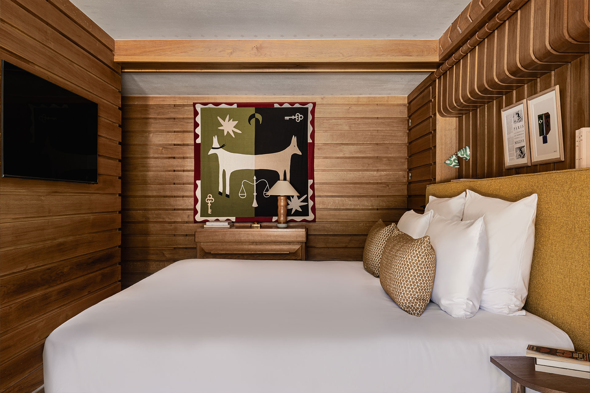 chalet-le-sarto_chalet_Megève-france_interior-bedroom-decor.jpg