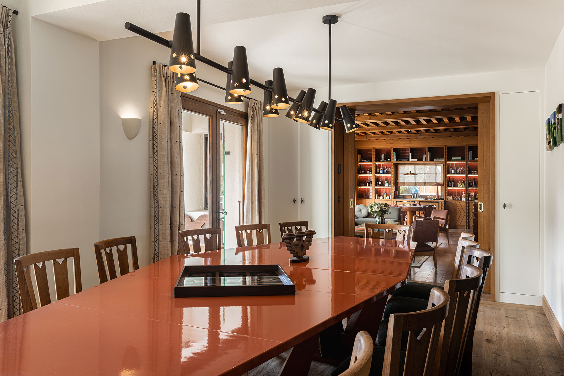 chalet-le-sarto_chalet_Megève-france_interior-dining.jpg