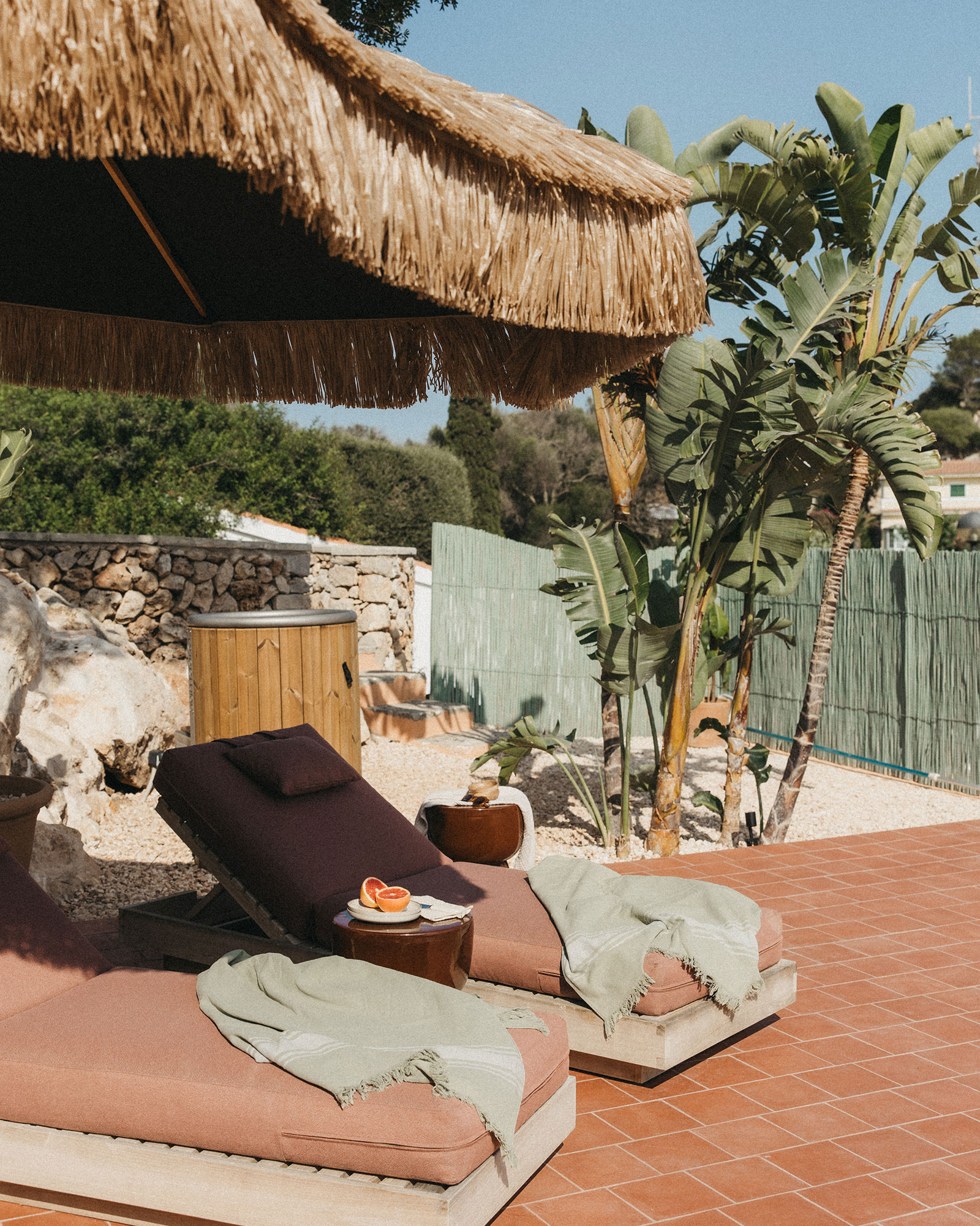 el-puente-al-amor_villa_menorca-spain_exterior-detail-design.jpg