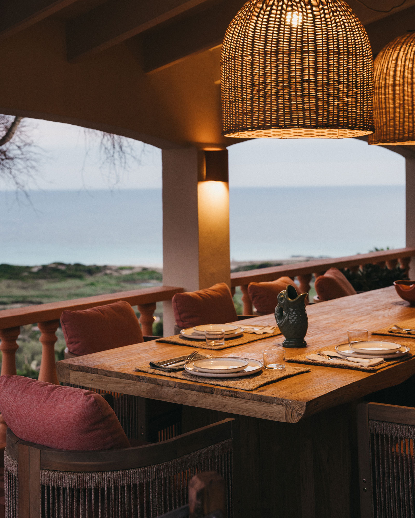 el-puente-al-amor_villa_menorca-spain_exterior-table-view.jpg