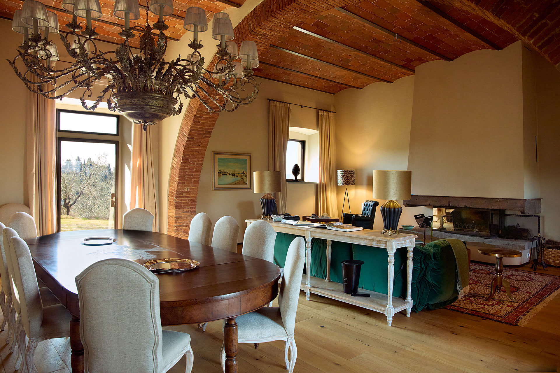tenuta-la-poggiona-la-colonica_farmhouse_florence-italy_interior.jpg