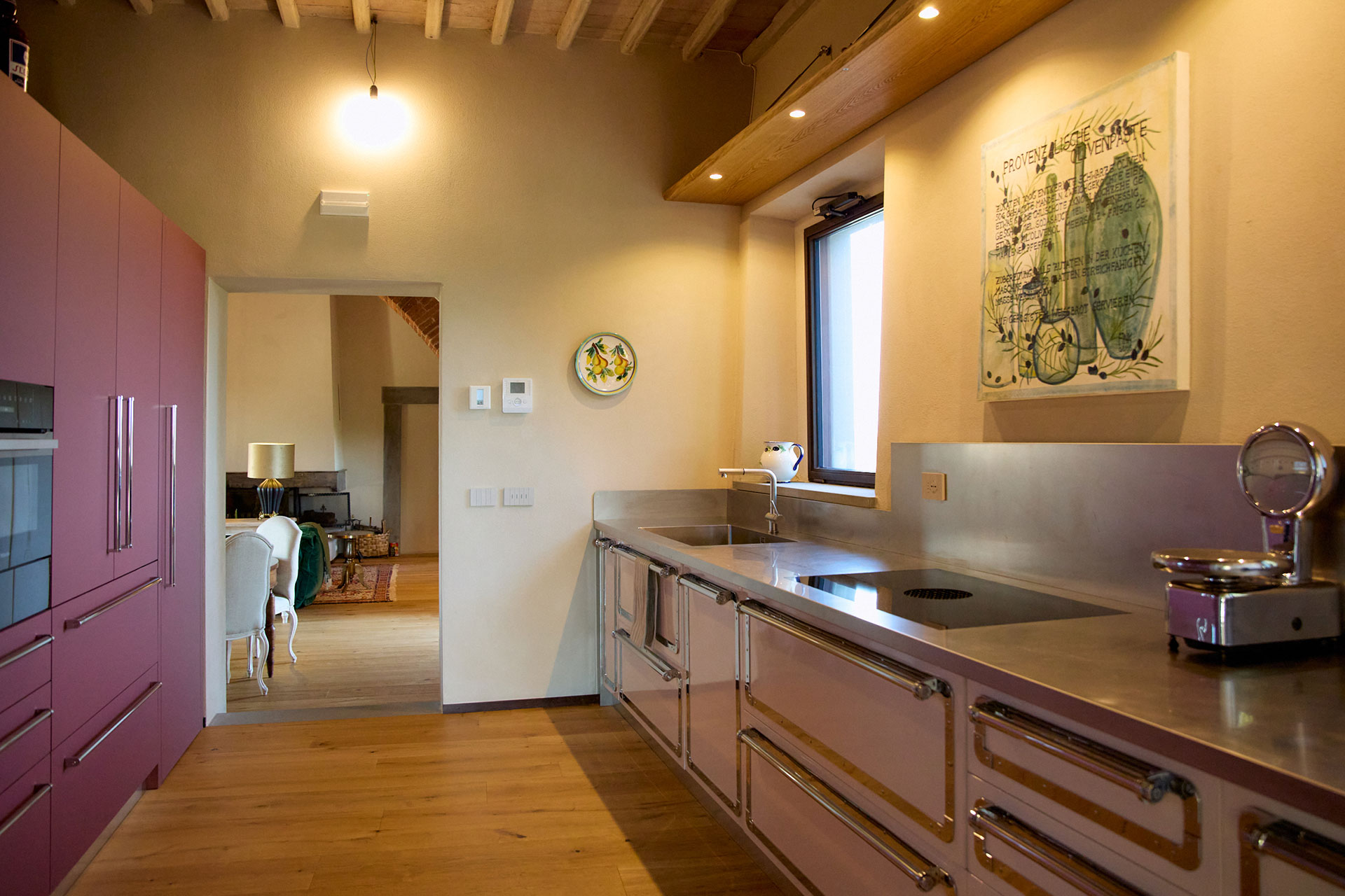 tenuta-la-poggiona-la-colonica_farmhouse_florence-italy_interior-kitchen.jpg