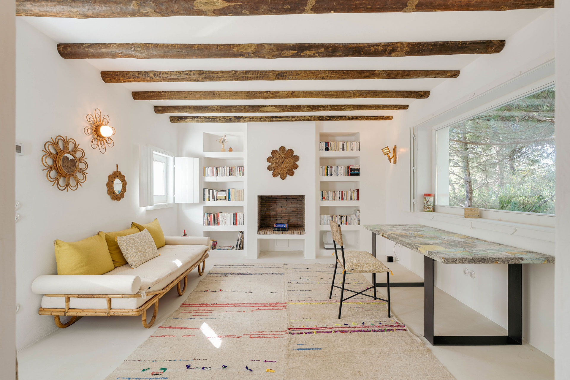 villa-lime_villa_Setubal-comporta-portugal_interior-library.jpg