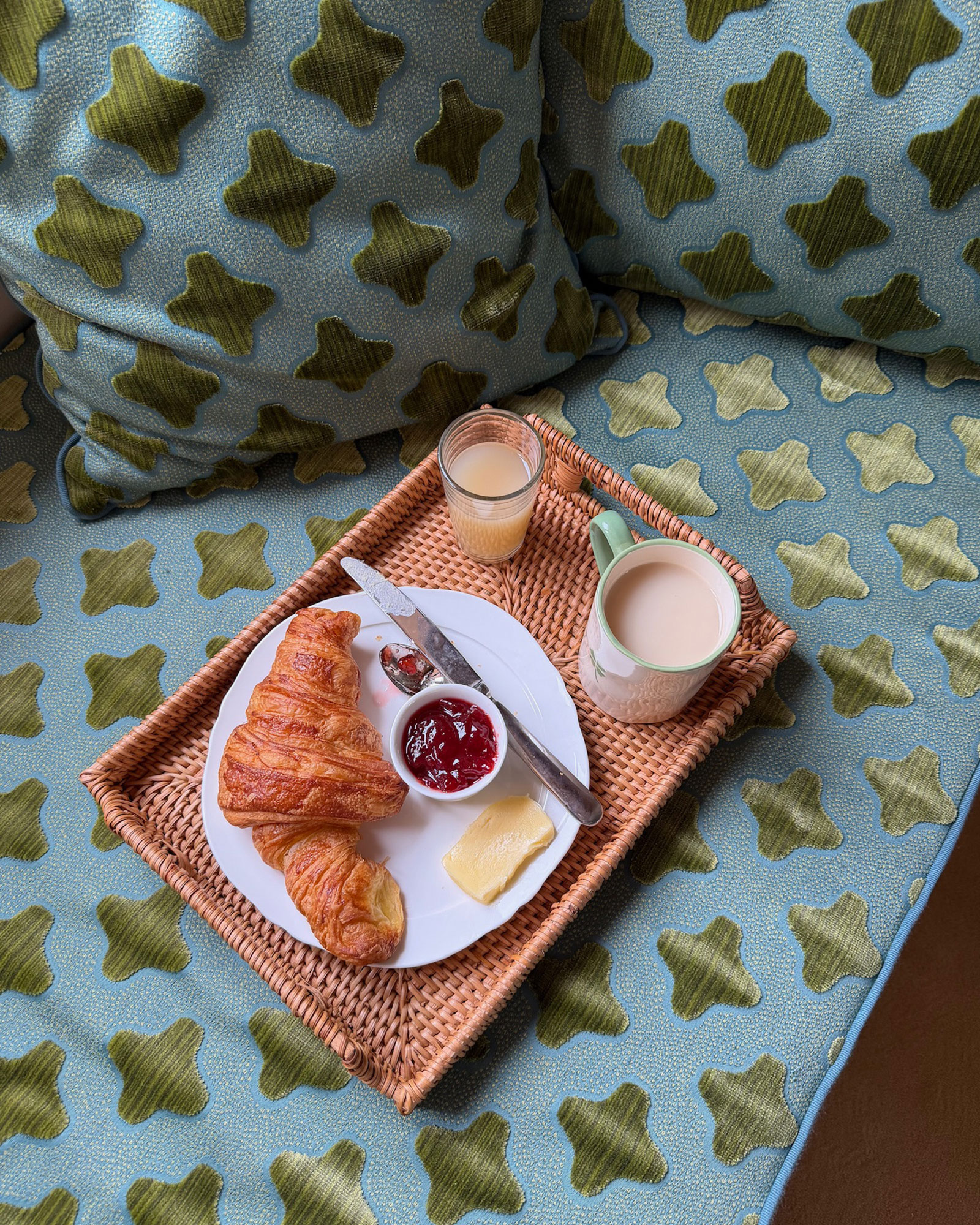rive_house_muids-normandy-france_exterior-croissant.jpg