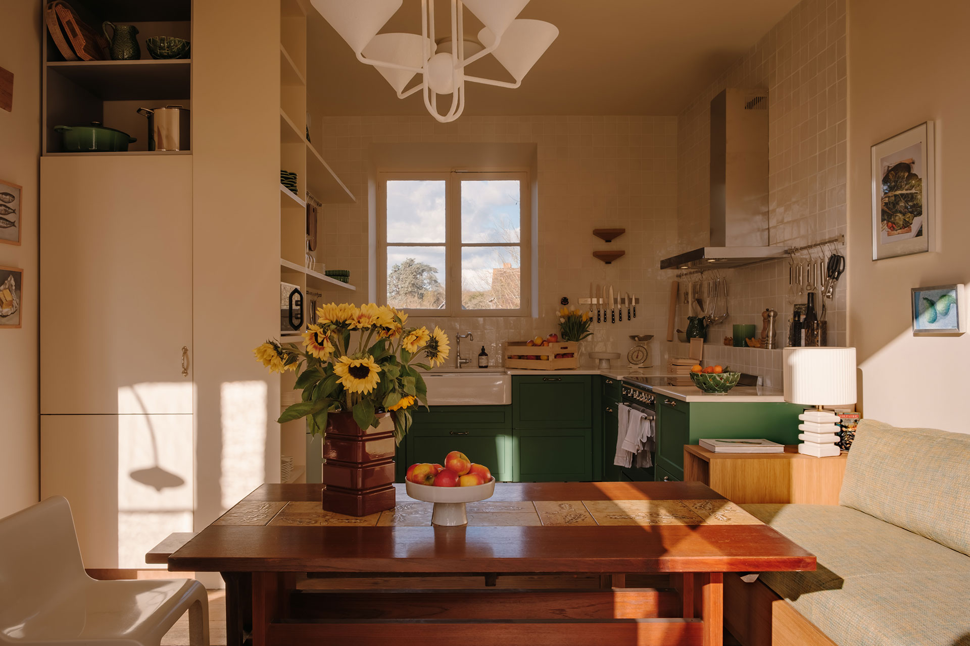 rive_house_muids-normandy-france_interior-kitchen.jpg