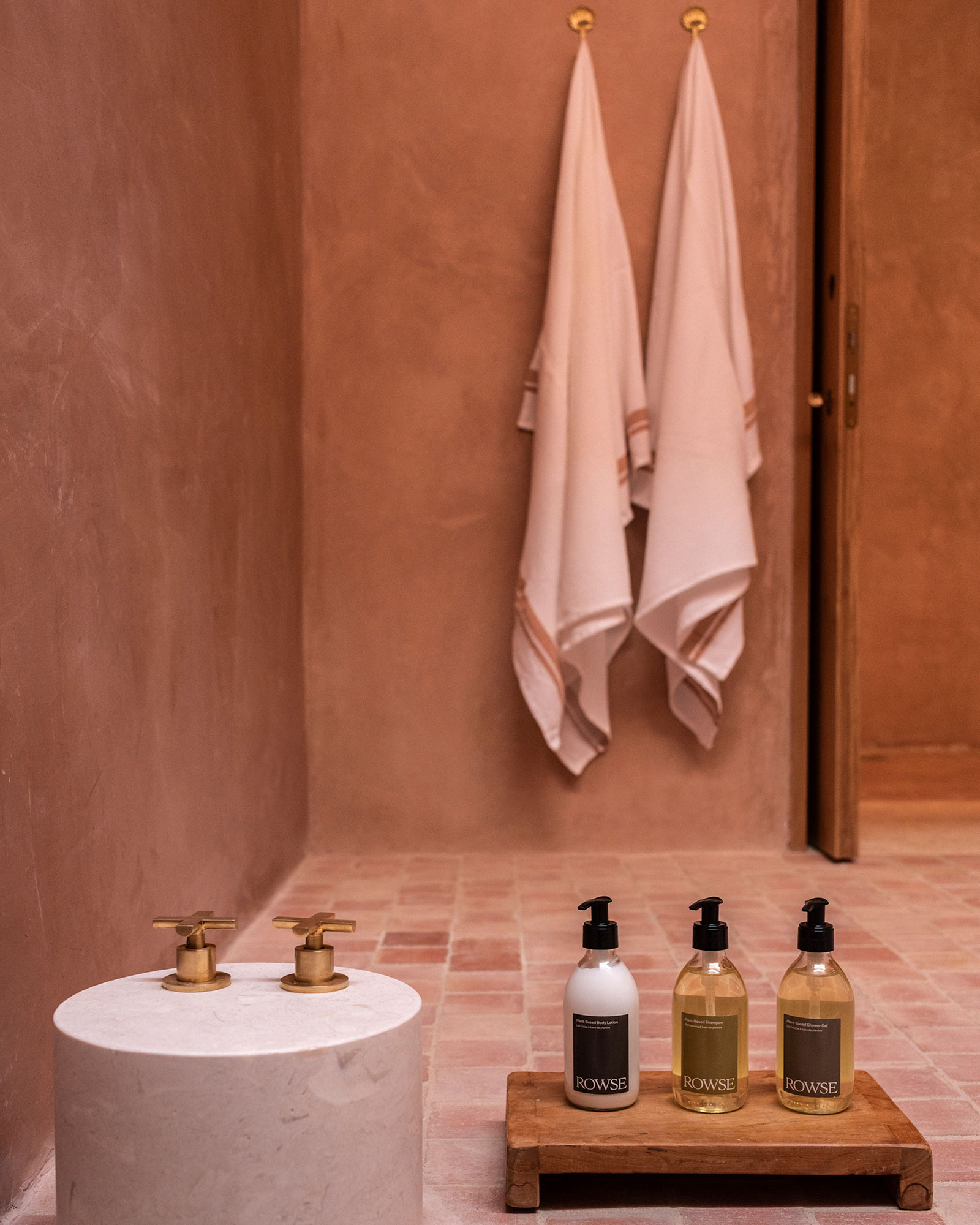 rockrose_villa_melides-portugal_interior-bath.jpg