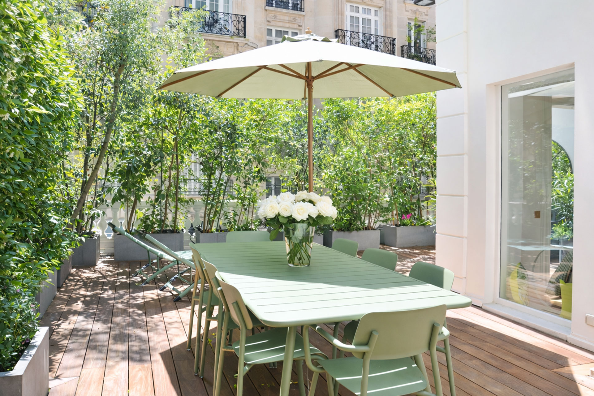 le-jardin-du-xvii_apartment_paris-france_exterior-terrace.jpg