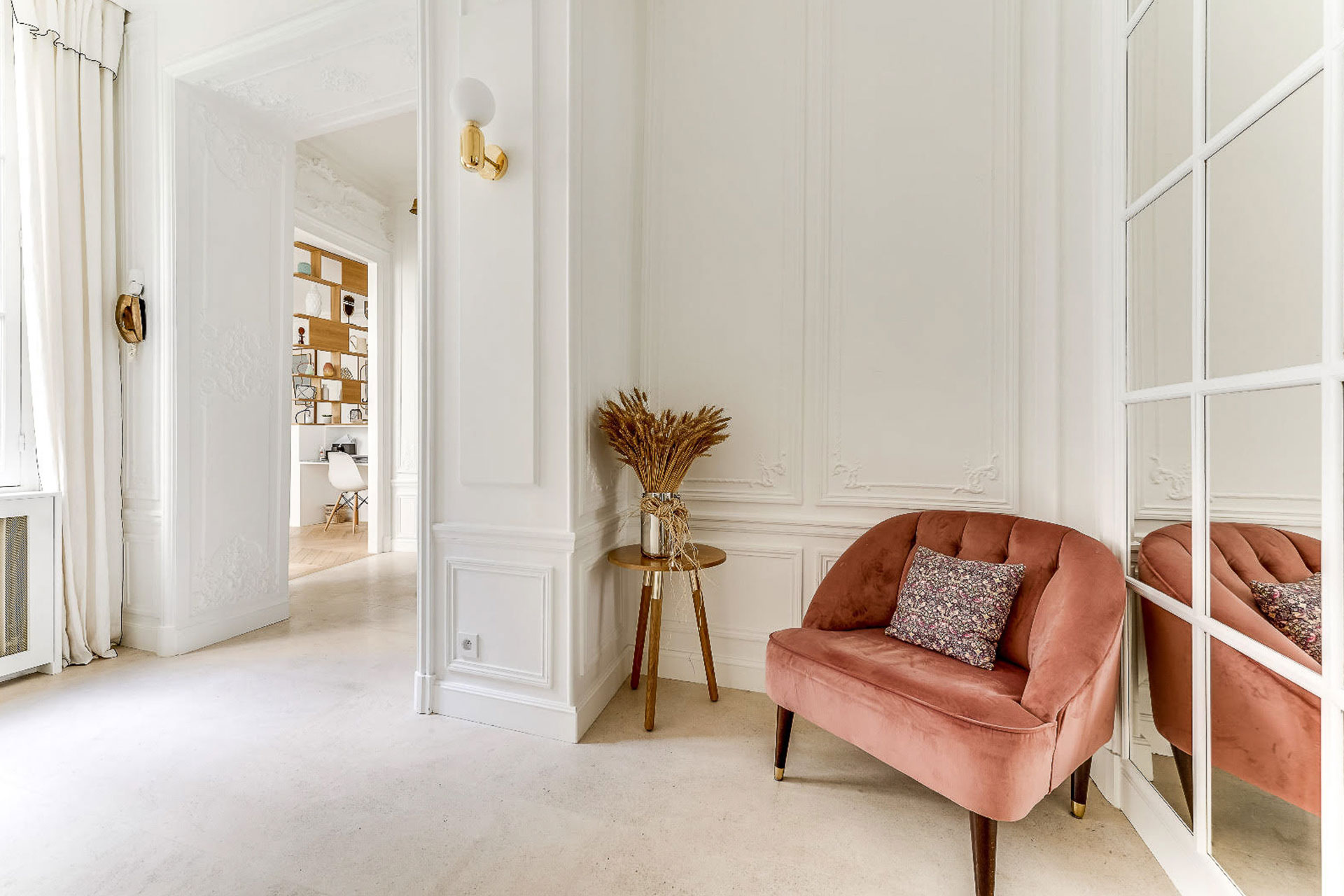 le-jardin-du-xvii_apartment_paris-france_interior-chair.jpg