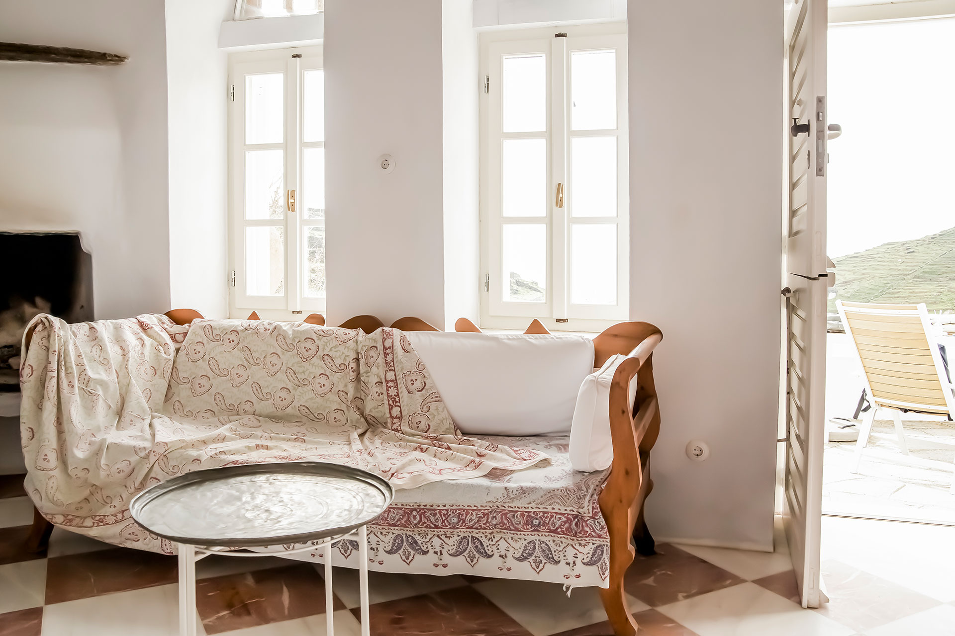 helios-cycladic-stone-house_house_tinos-greece_interior-sofa.jpg