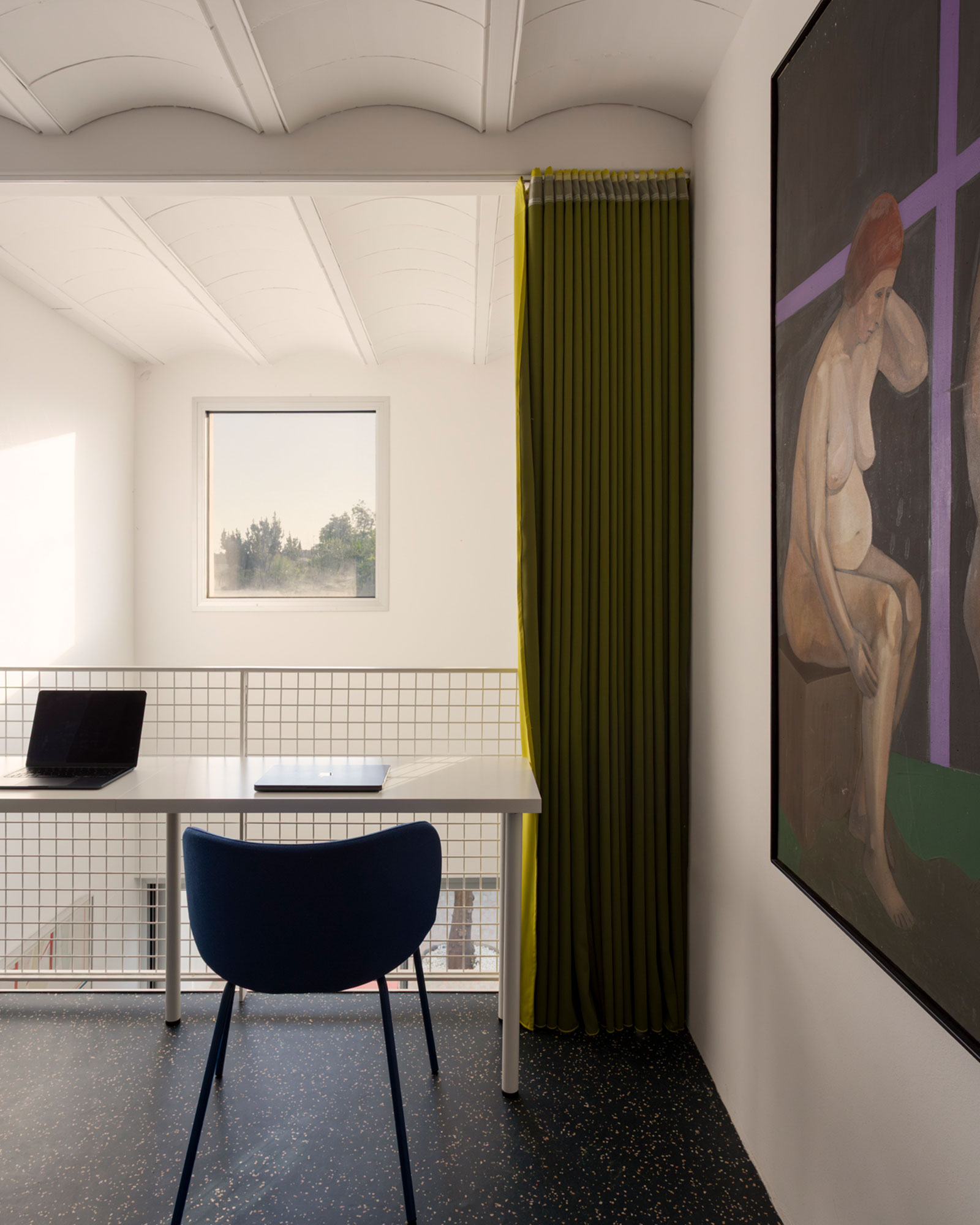 casa-el-naranjo_townhouse_Andalusian-space_interior-desk.jpg