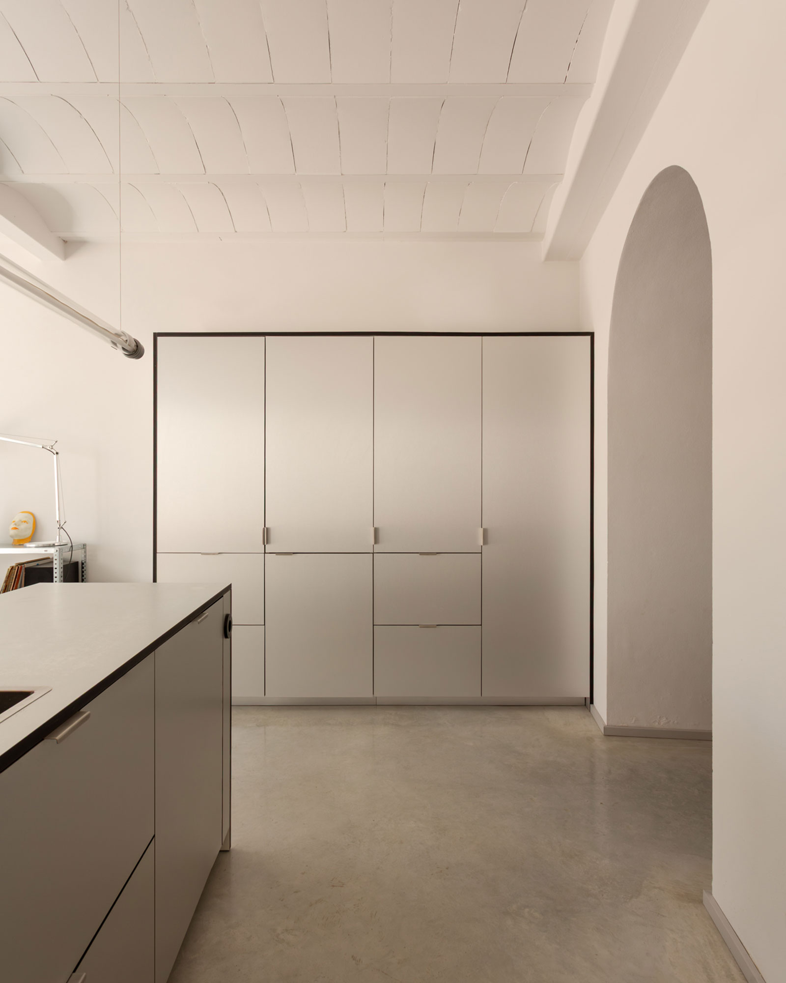casa-el-naranjo_townhouse_Andalusian-space_interior-kitchen-design.jpg