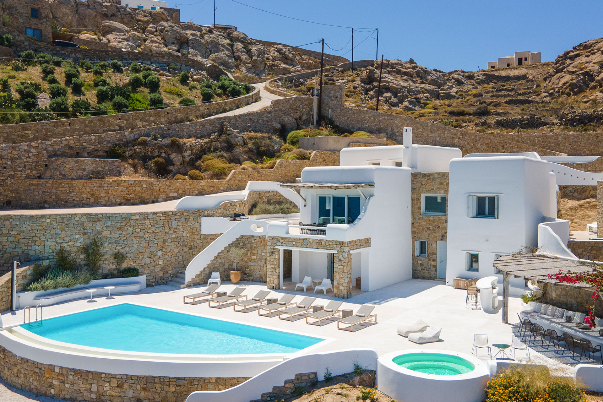 villa-celesta_villa_Mykonos-greece_exterior.jpg