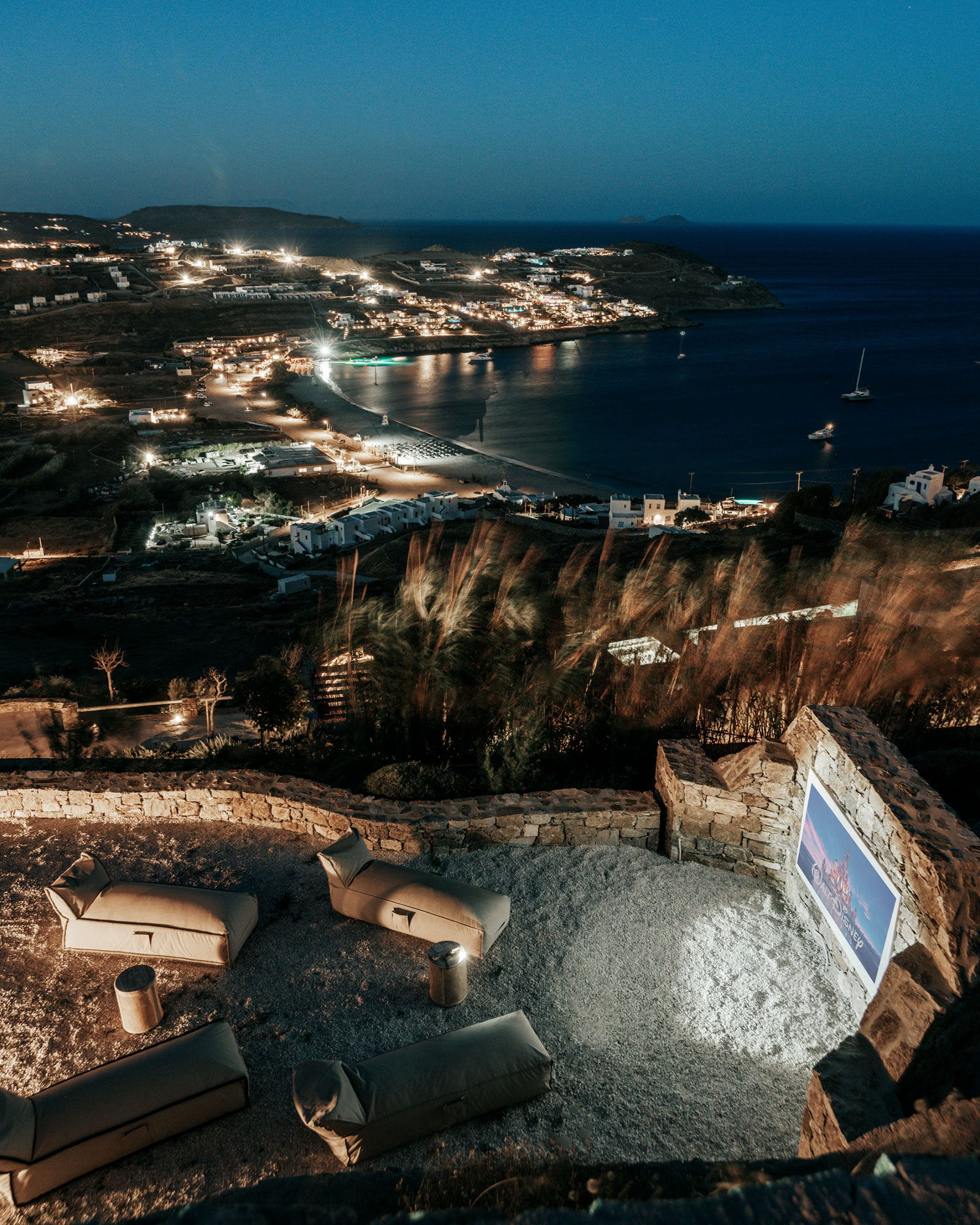 villa-celesta_villa_Mykonos-greece_exterior-screen-night.jpg
