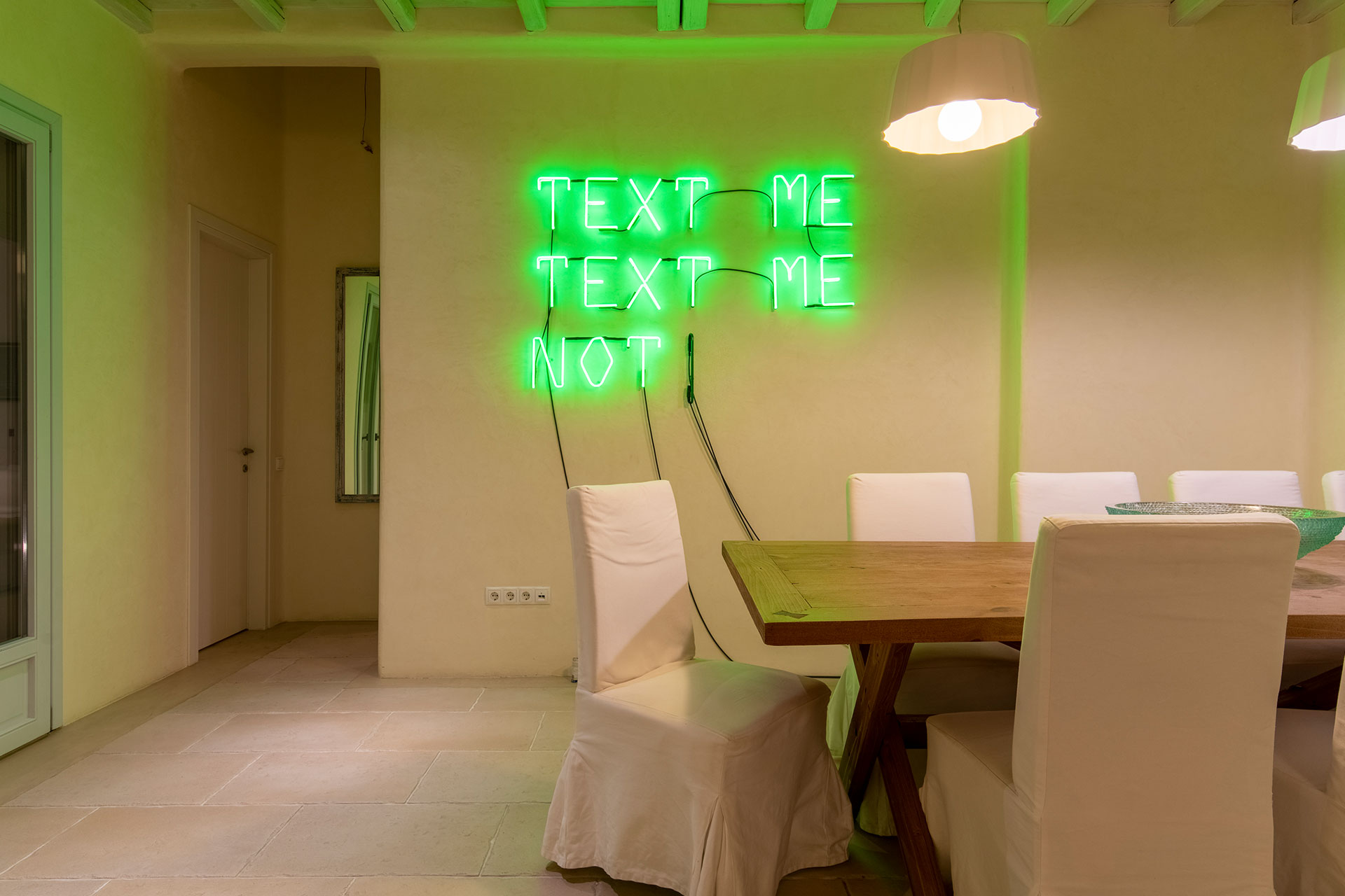 villa-celesta_villa_Mykonos-greece_interior-text-me.jpg