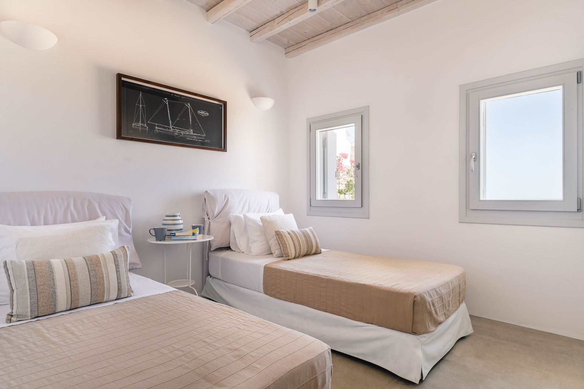 villa-celesta_villa_Mykonos-greece_interior-two-beds-bed-room.jpg