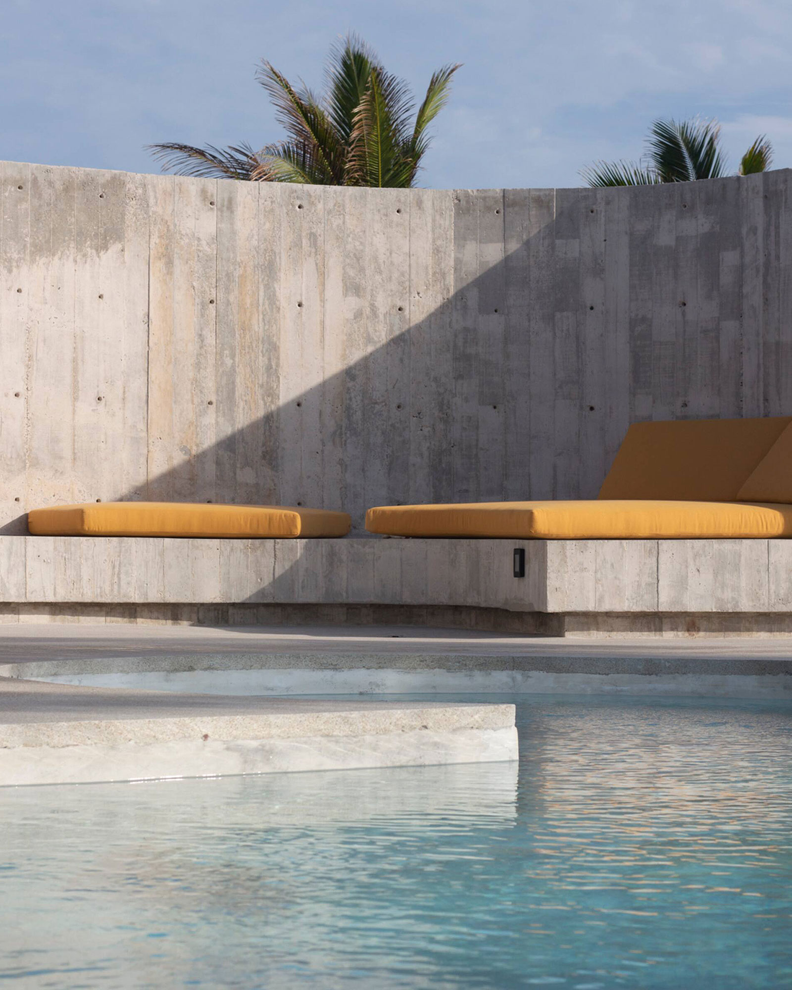 roca-ahumada_villa_puerto-escondido-oaxaca-mexico_exterior-detail.jpg