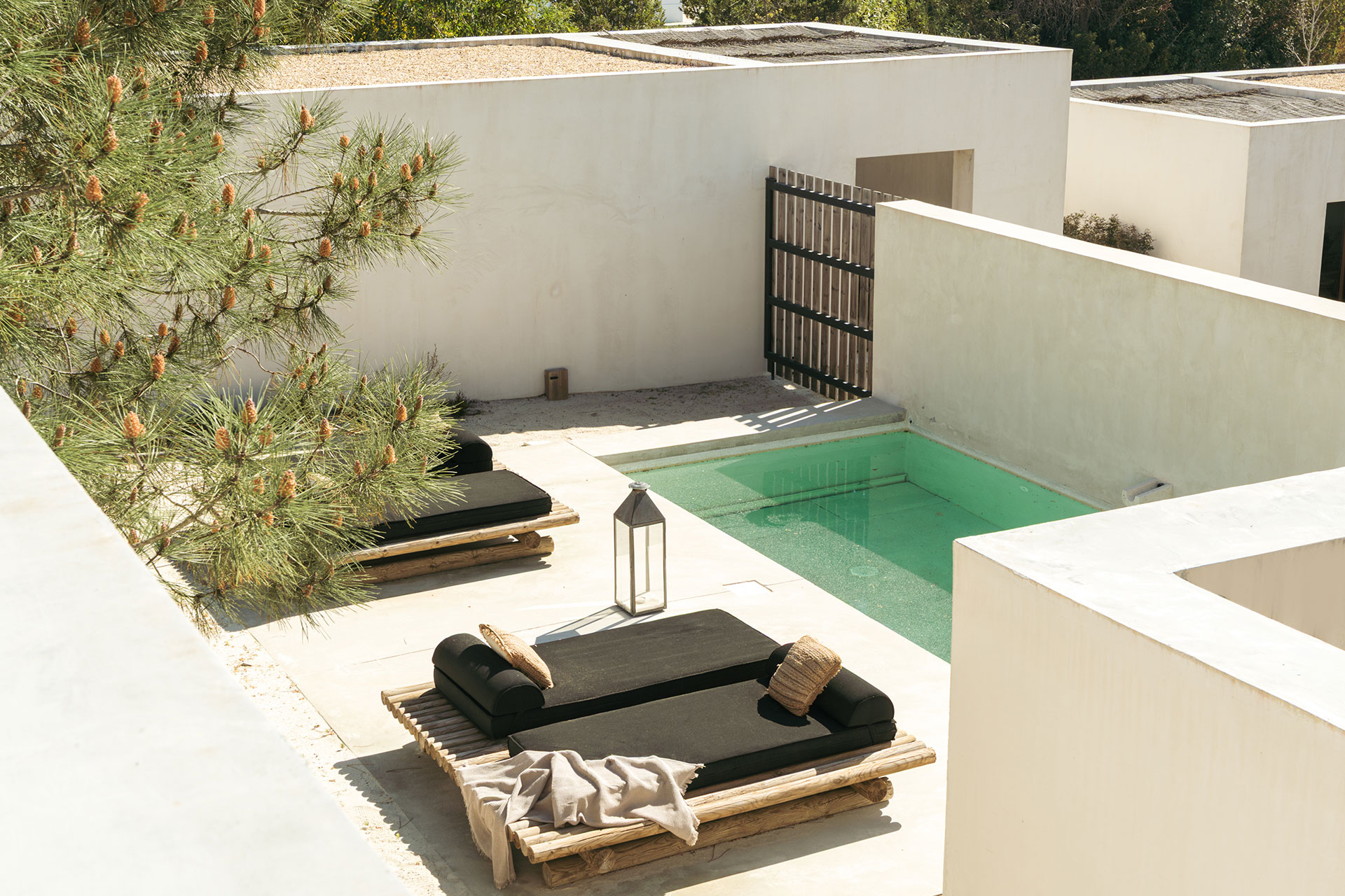 the-sand-house_villa_comporta-portugal_exterior-pool-design.jpg