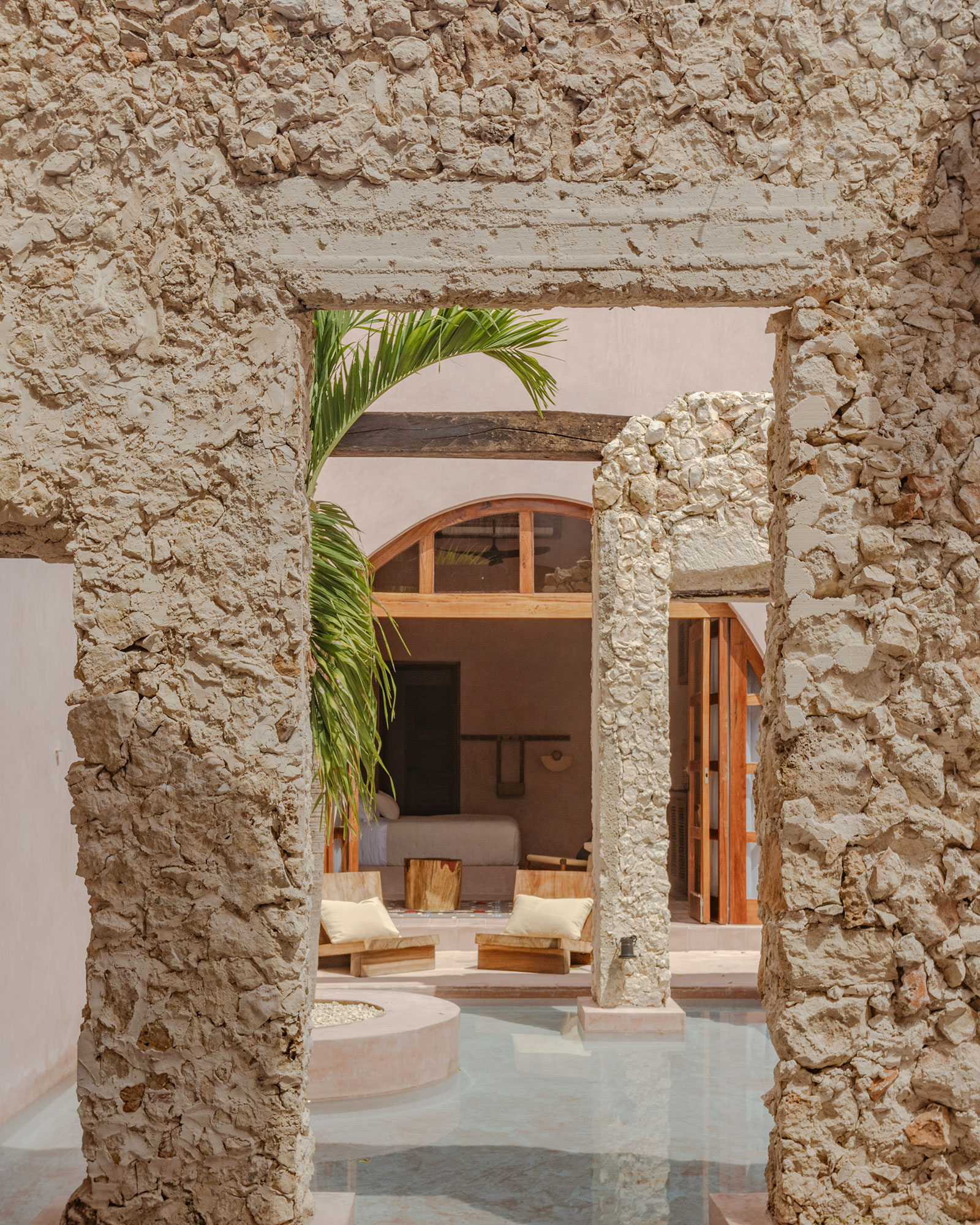casa-rosa_villa_merida-mexico_exterior-architecture-stone.jpg