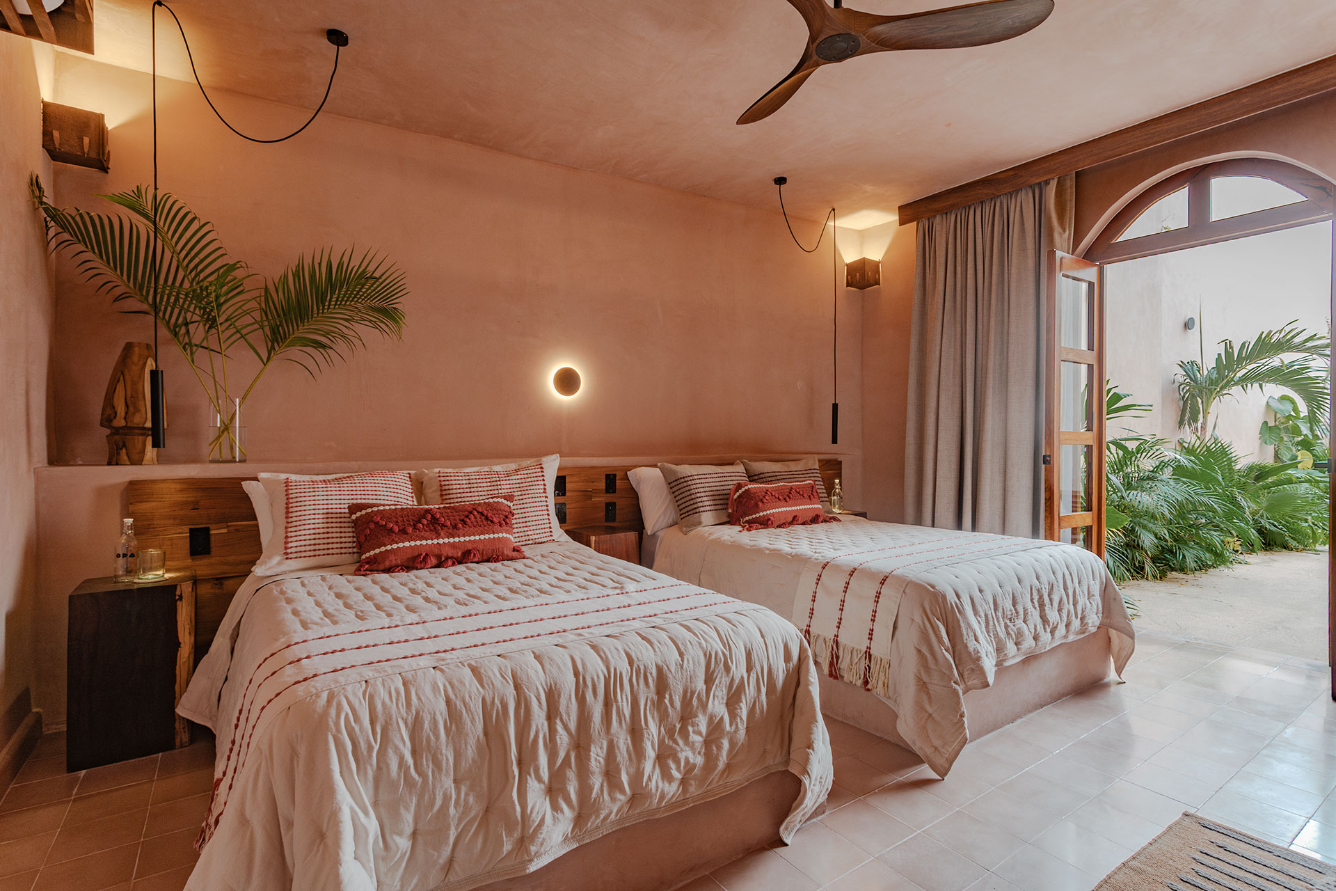 casa-rosa_villa_merida-mexico_interior-bedroom-design.jpg