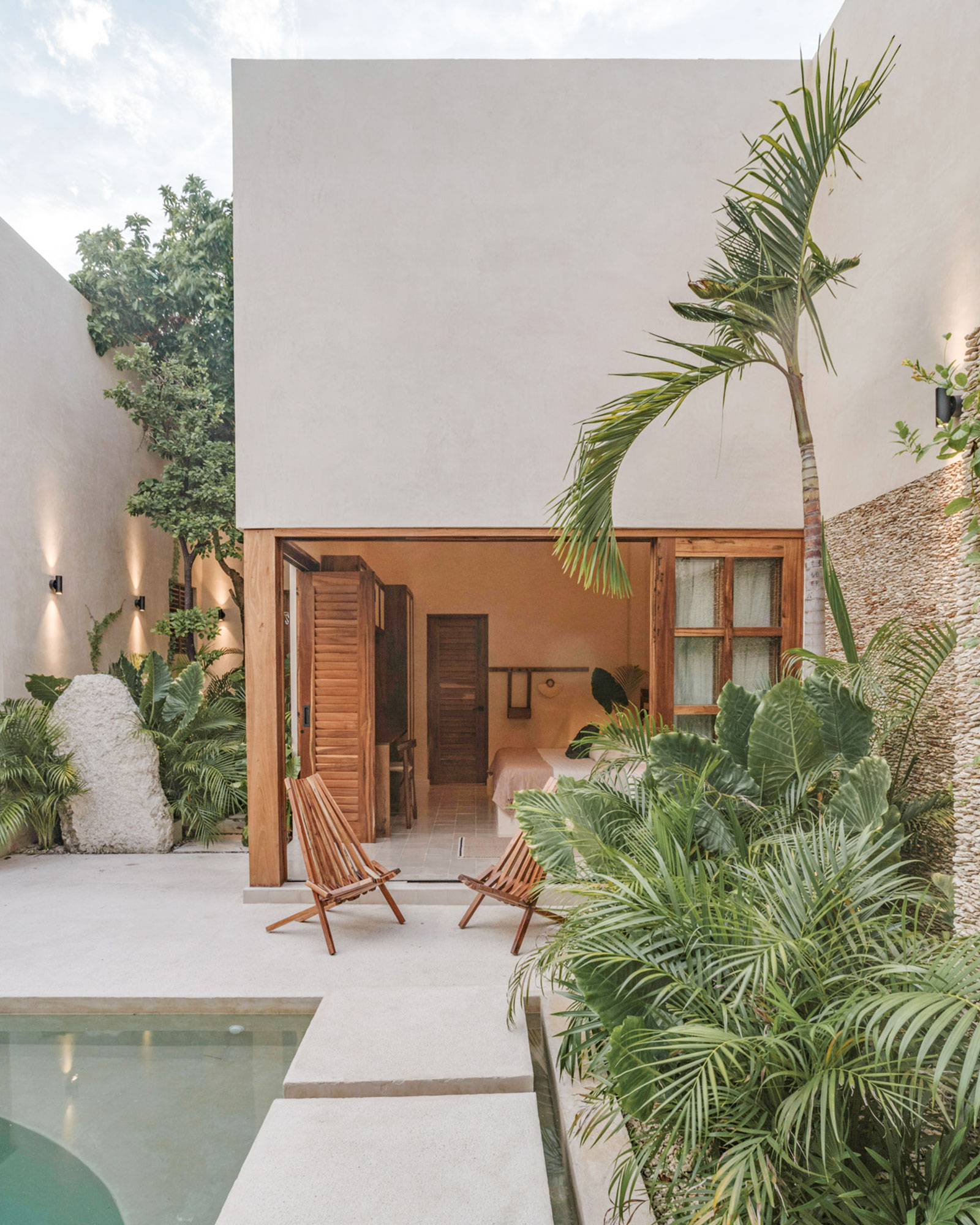 casa-piedra-merida_villa_merida-mexico_exterior-bed-room.jpg