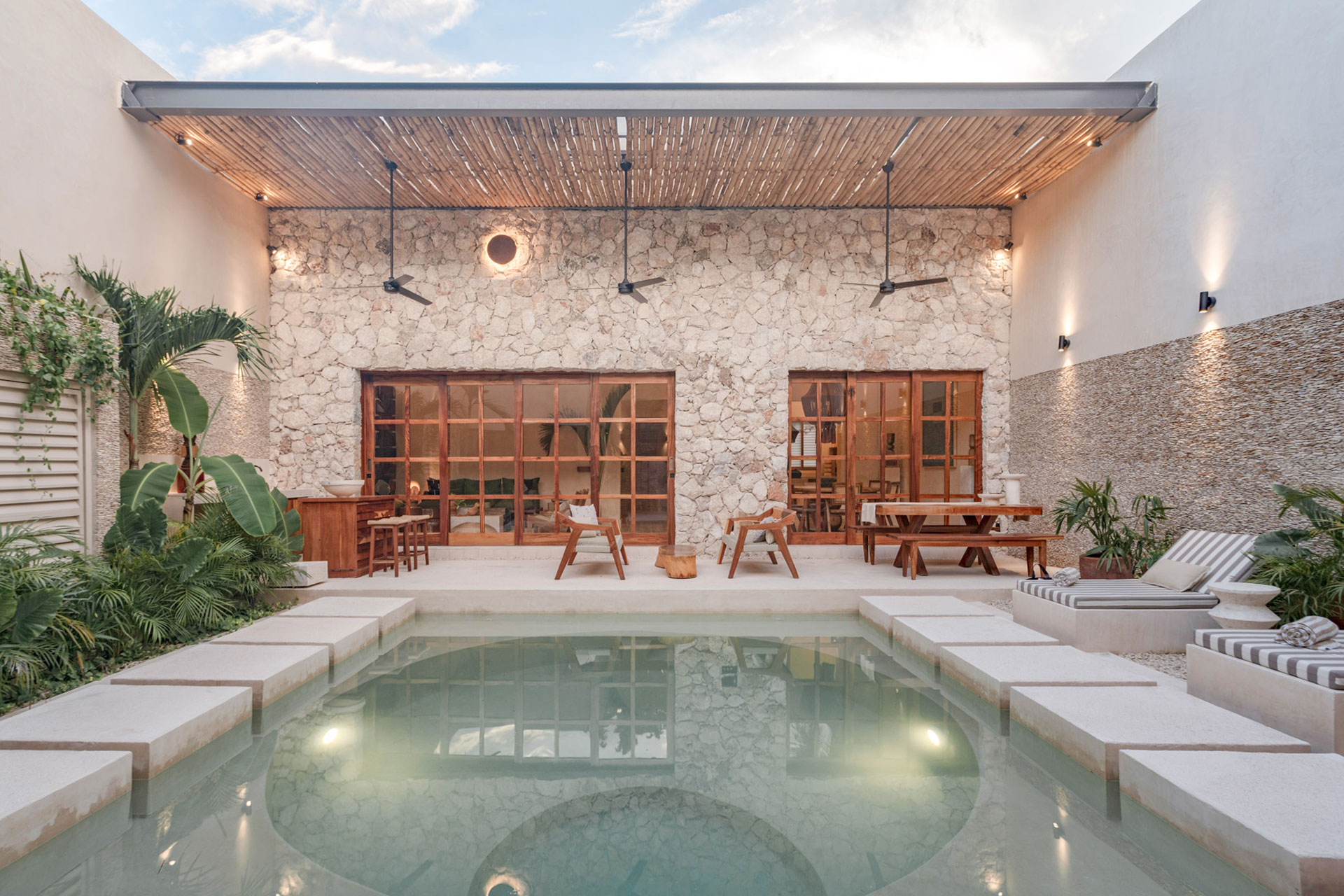 casa-piedra-merida_villa_merida-mexico_exterior-design.jpg