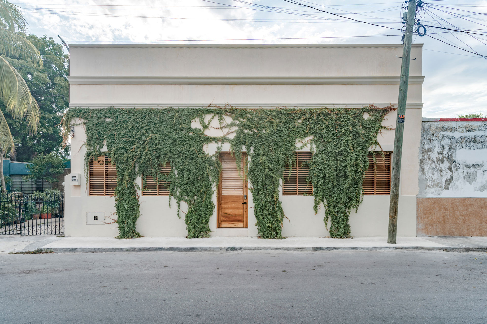 casa-piedra-merida_villa_merida-mexico_exterior-facade.jpg