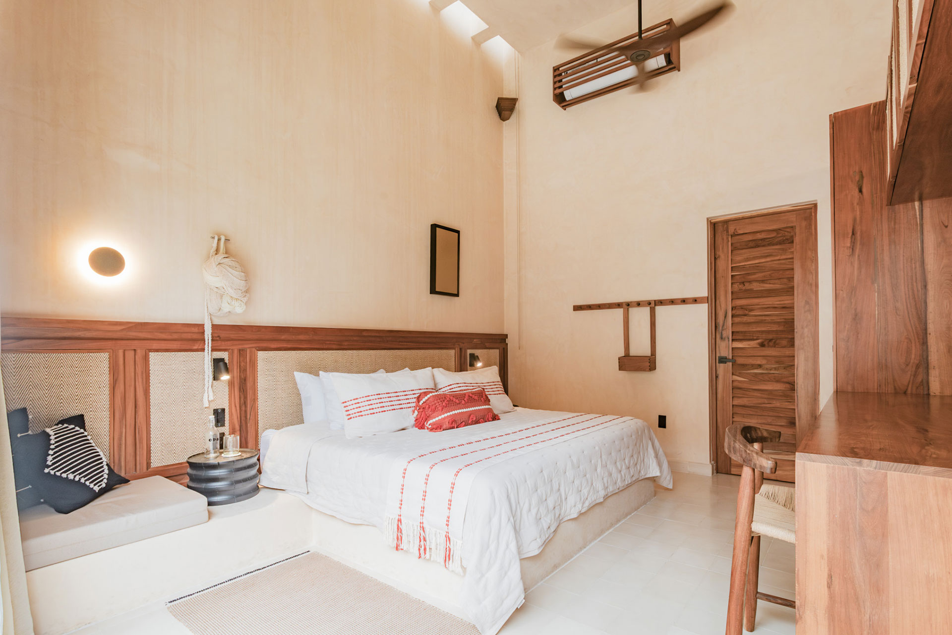 casa-piedra-merida_villa_merida-mexico_interior-bed-room-space.jpg