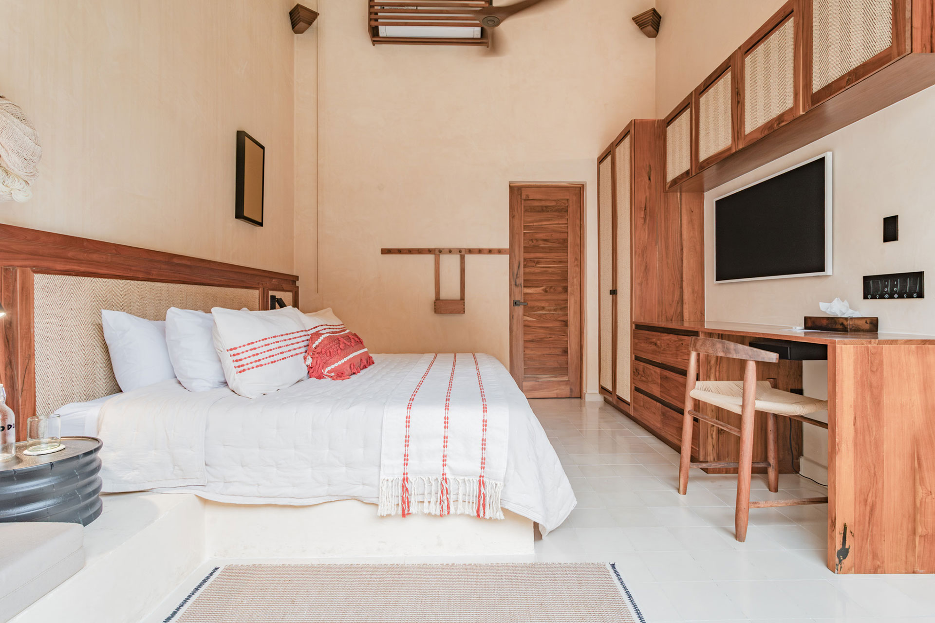 casa-piedra-merida_villa_merida-mexico_interior-bed-space.jpg