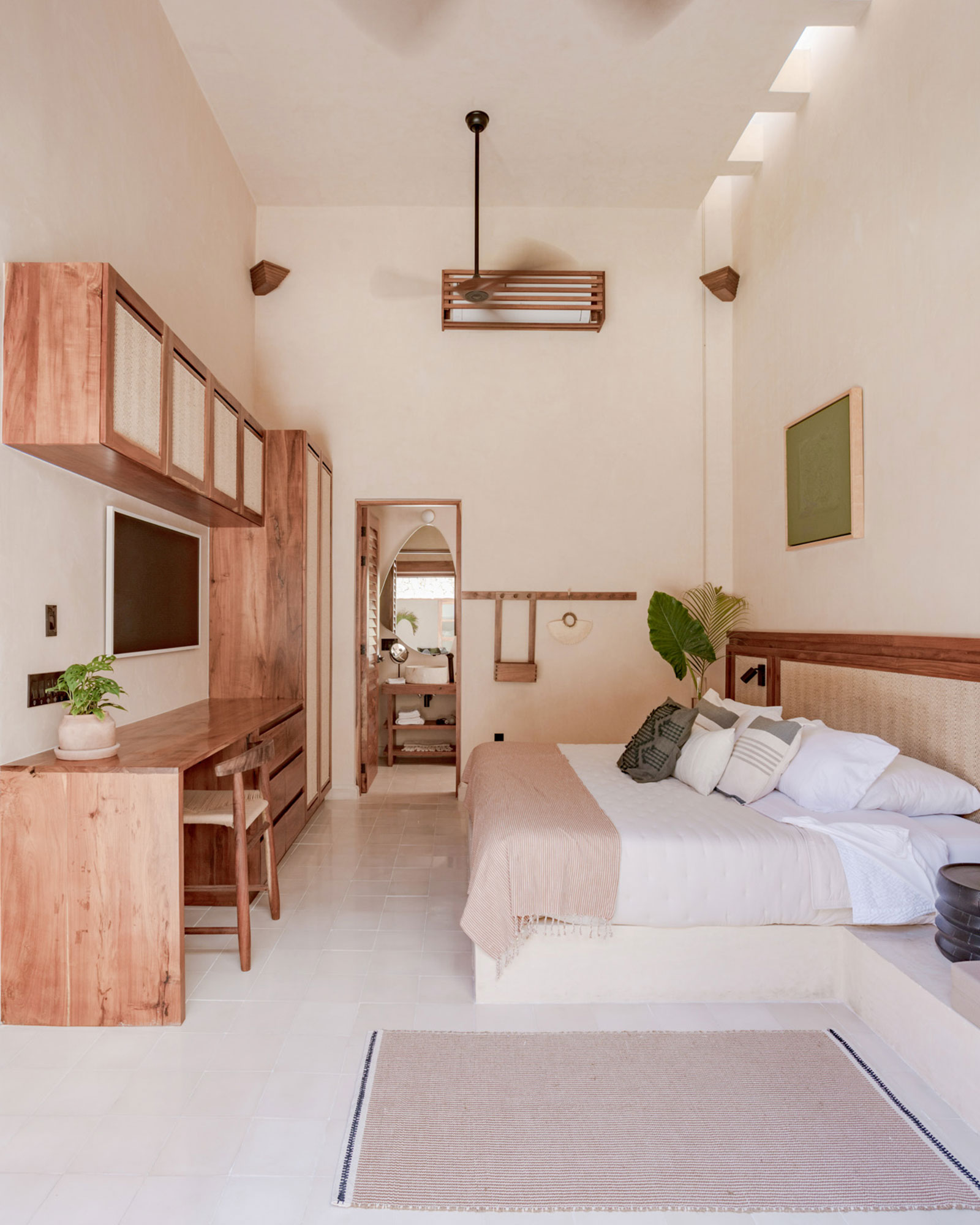 casa-piedra-merida_villa_merida-mexico_interior-bedroom-design-room.jpg
