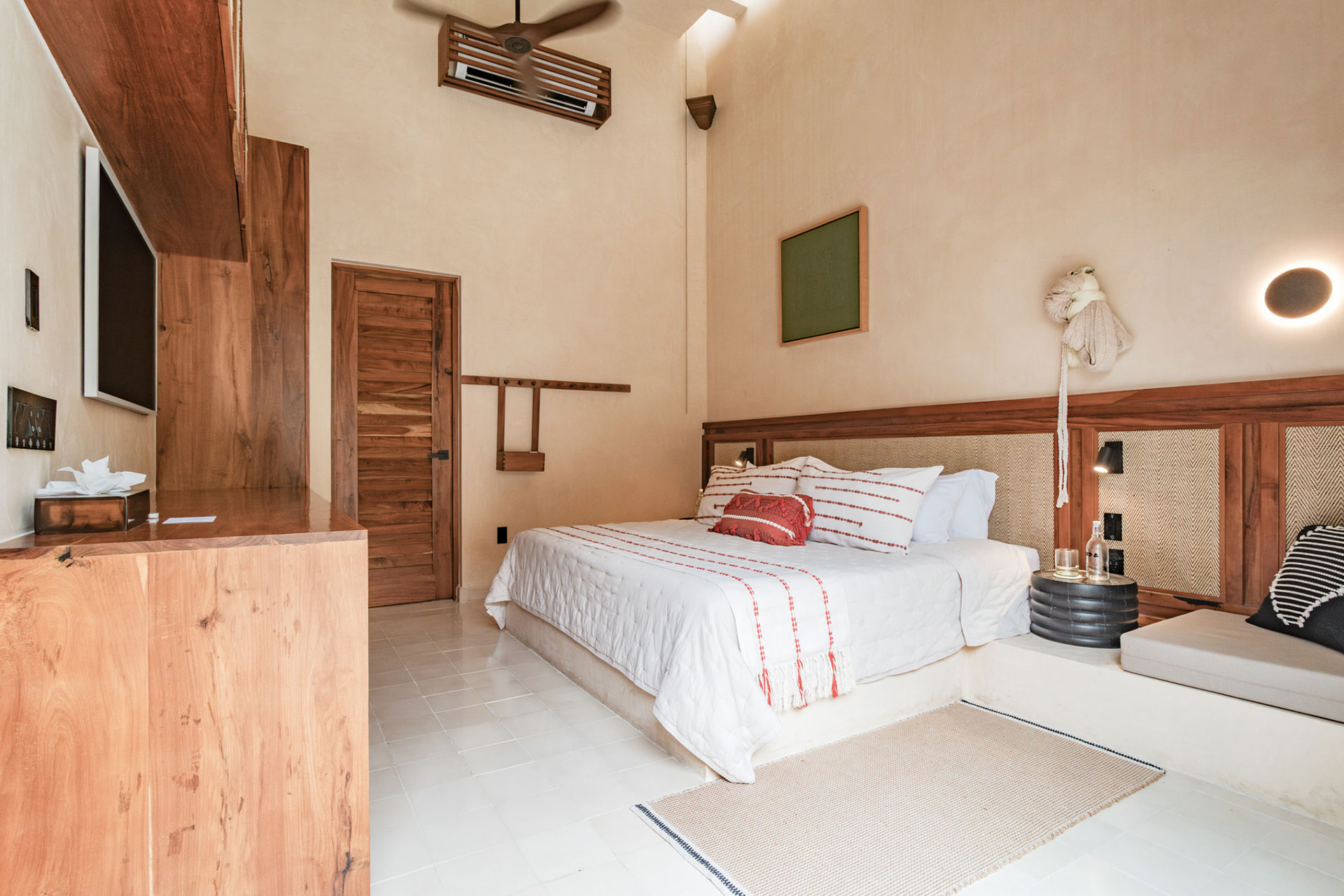 casa-piedra-merida_villa_merida-mexico_interior-bedroom-space.jpg