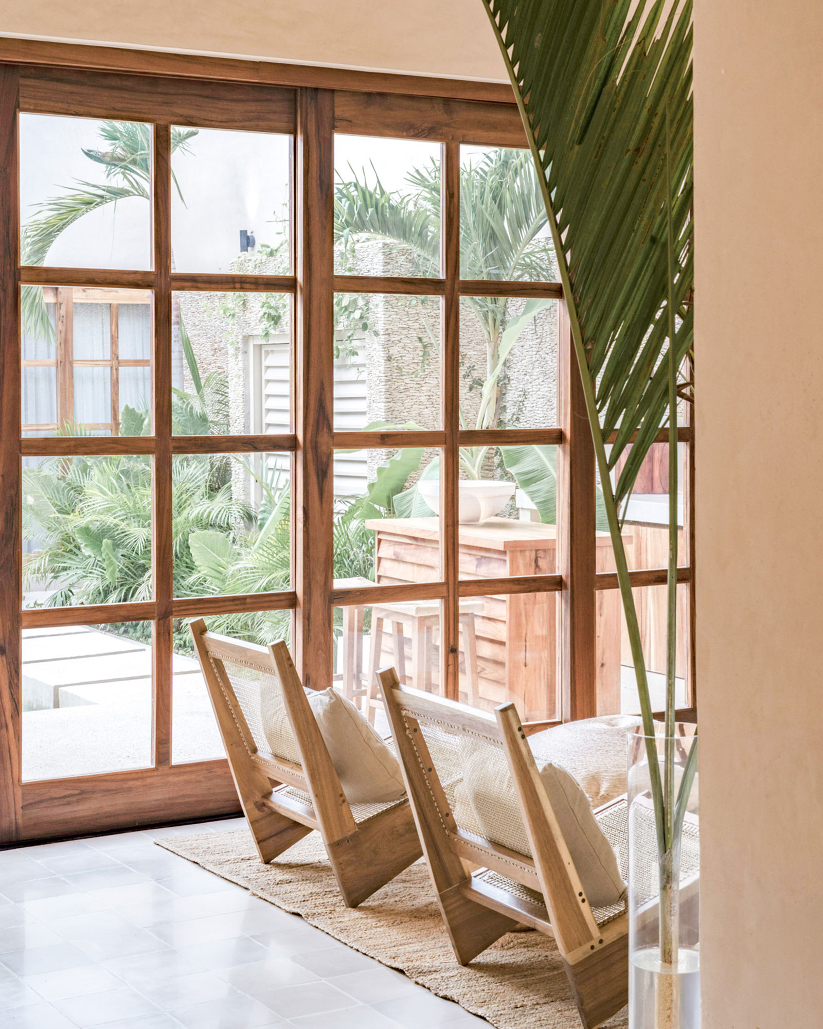 casa-piedra-merida_villa_merida-mexico_interior-window.jpg
