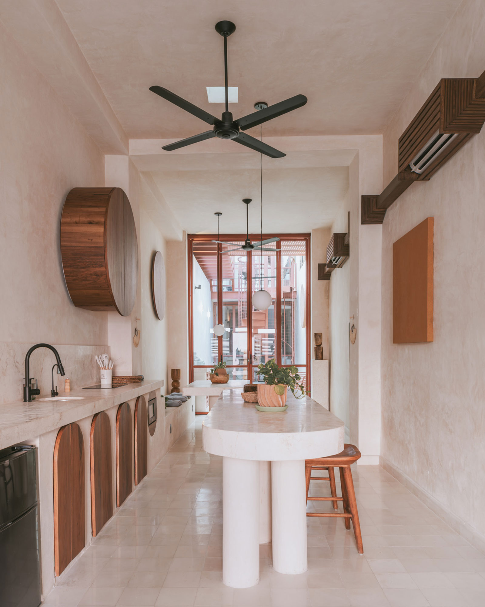 casa-chamaca-merida_house_merida-mexico_interior-kitchen-space.jpg