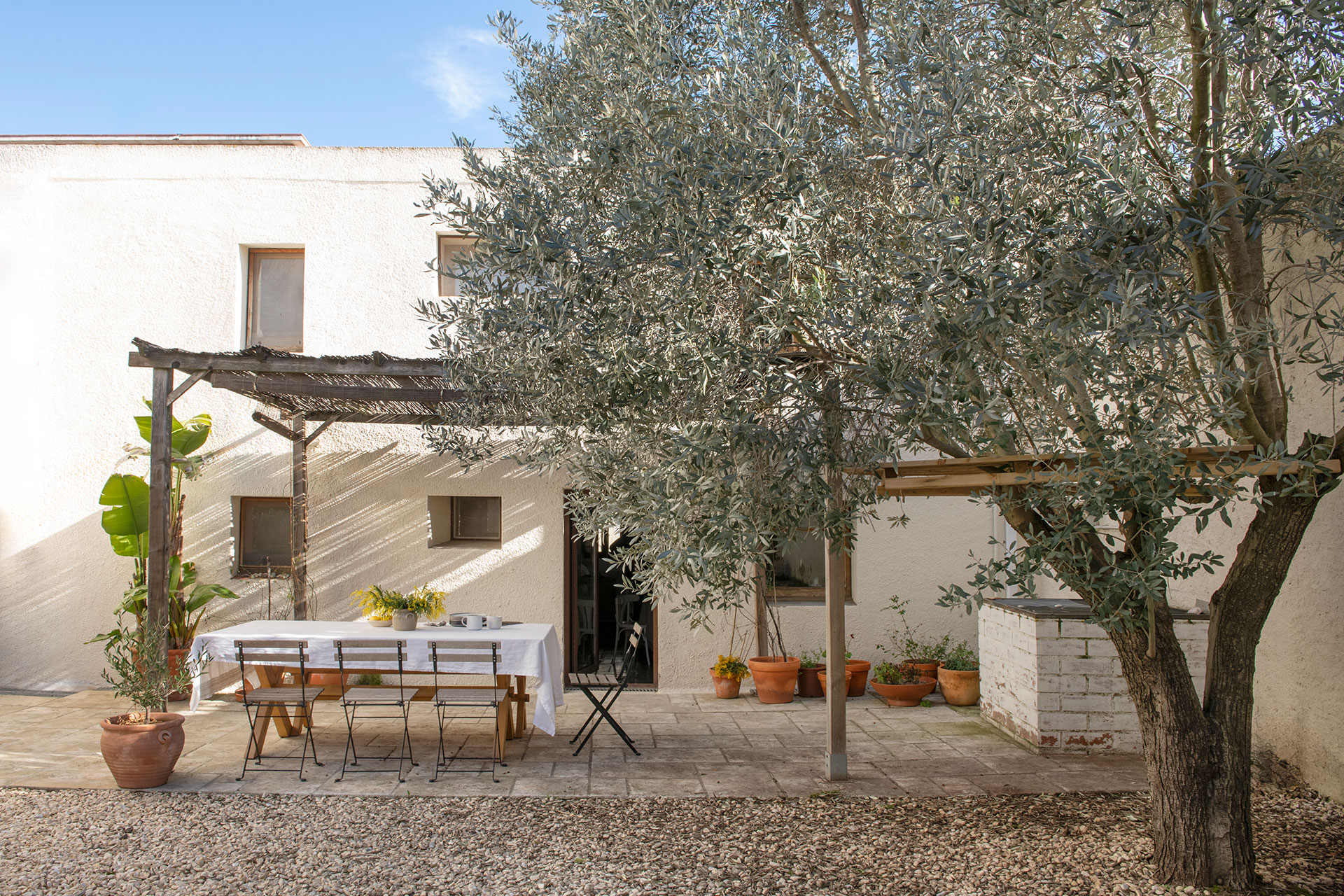 casa-maltesa_house_Catalonia-Spain_exterior-terrace.jpg