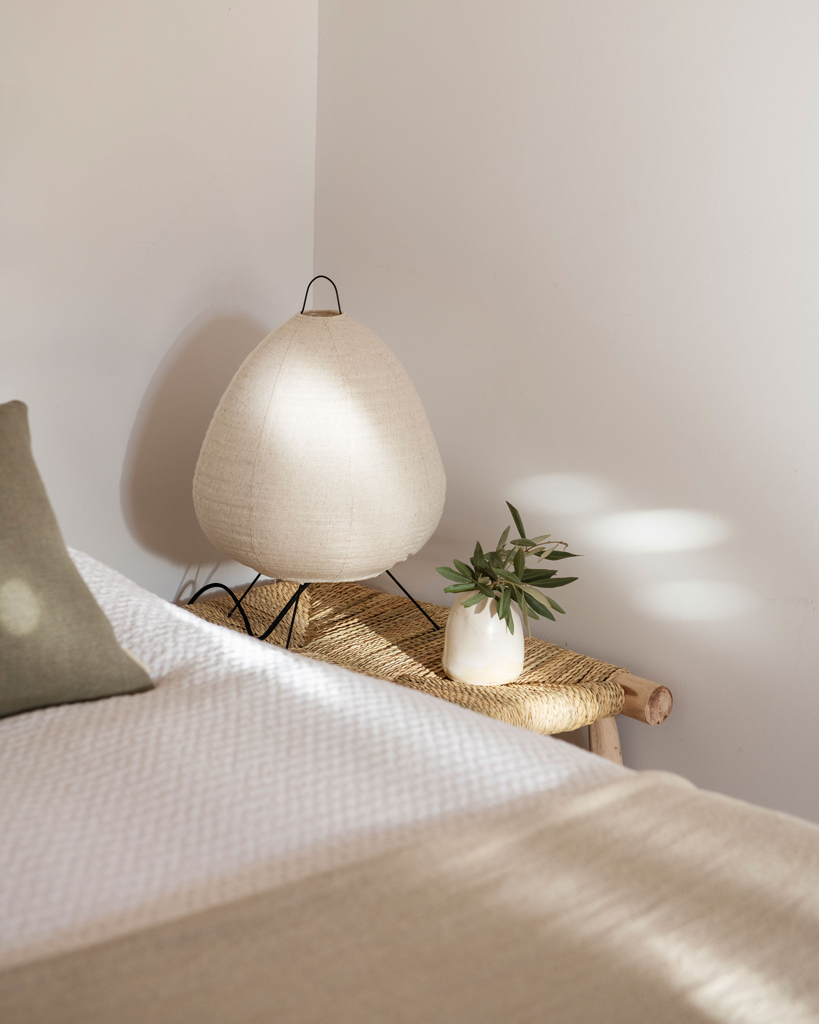 casa-maltesa_house_Catalonia-Spain_interior-bedroom-detail.jpg
