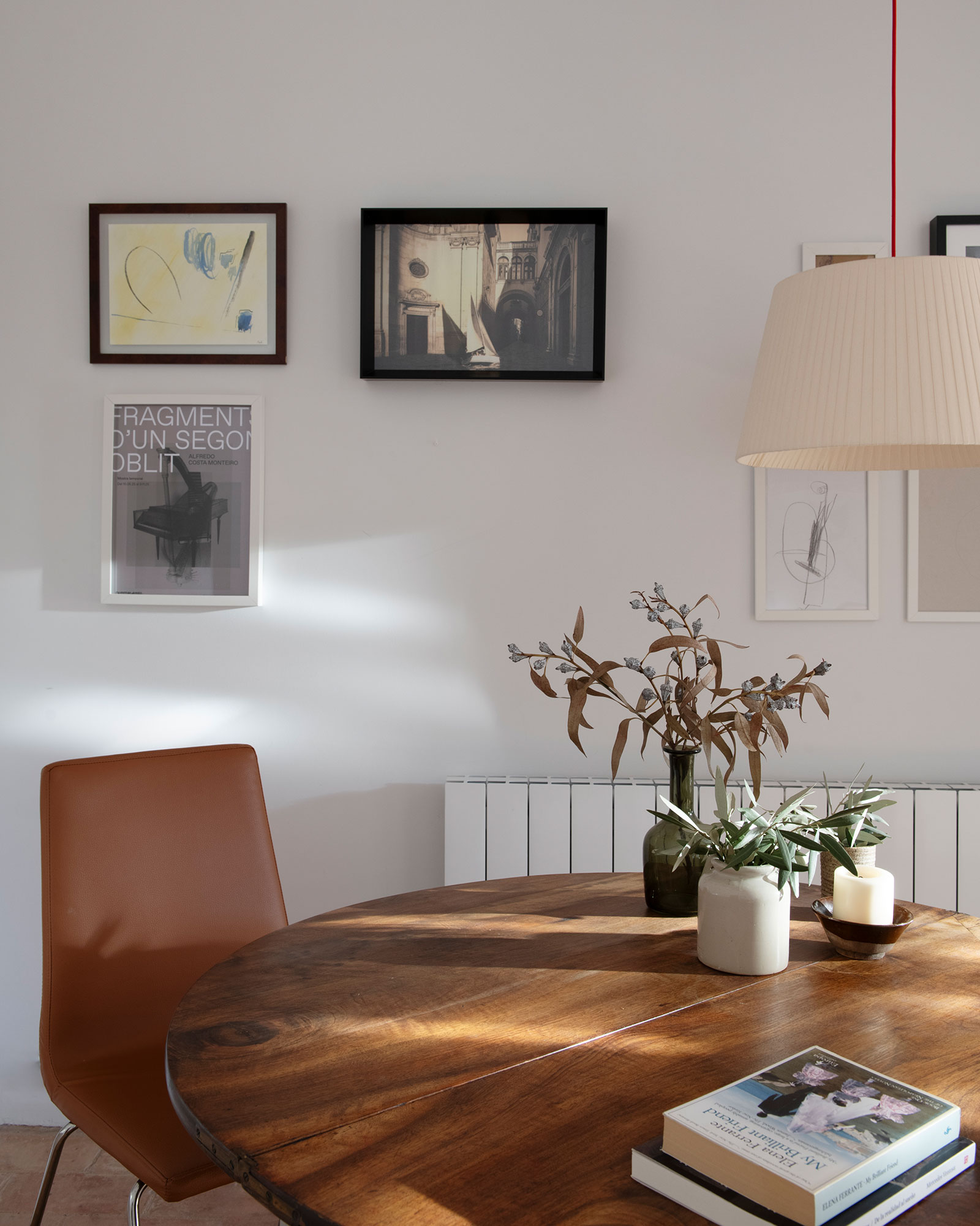 casa-maltesa_house_Catalonia-Spain_interior-table.jpg