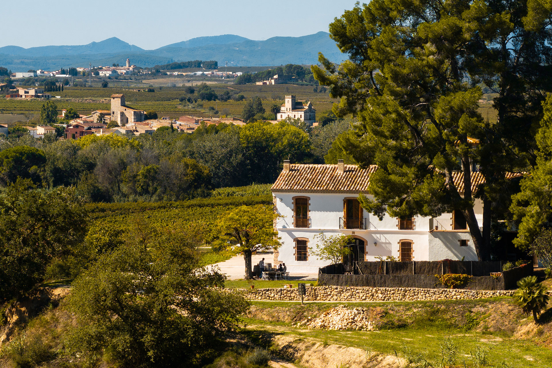 mas-grimosach_farmhouse_Catalunya-spain_exterior.jpg