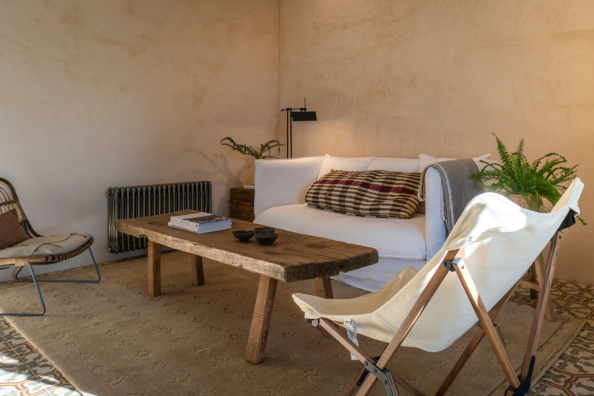 mas-grimosach_farmhouse_Catalunya-spain_interior.jpg