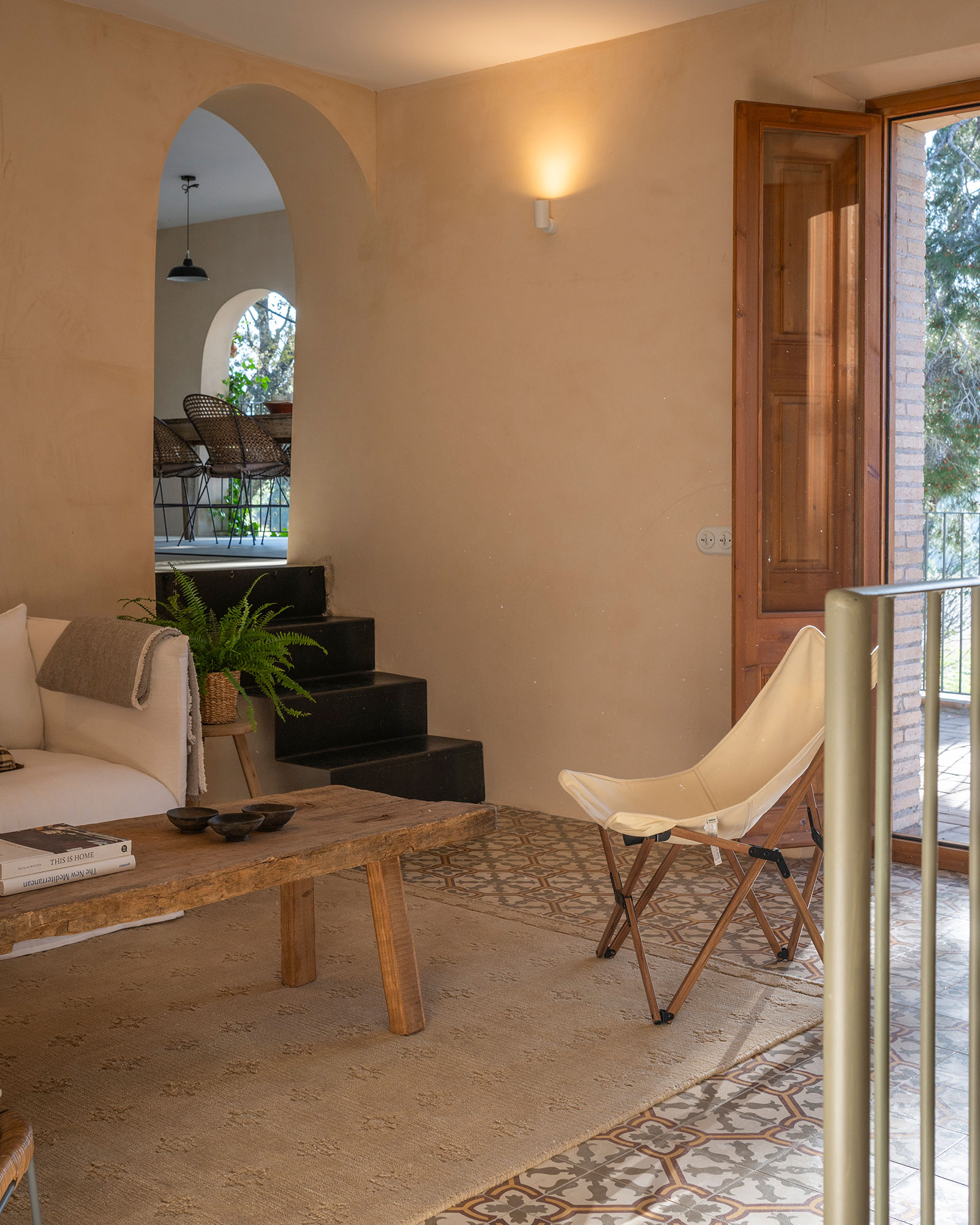 mas-grimosach_farmhouse_Catalunya-spain_interior-space.jpg
