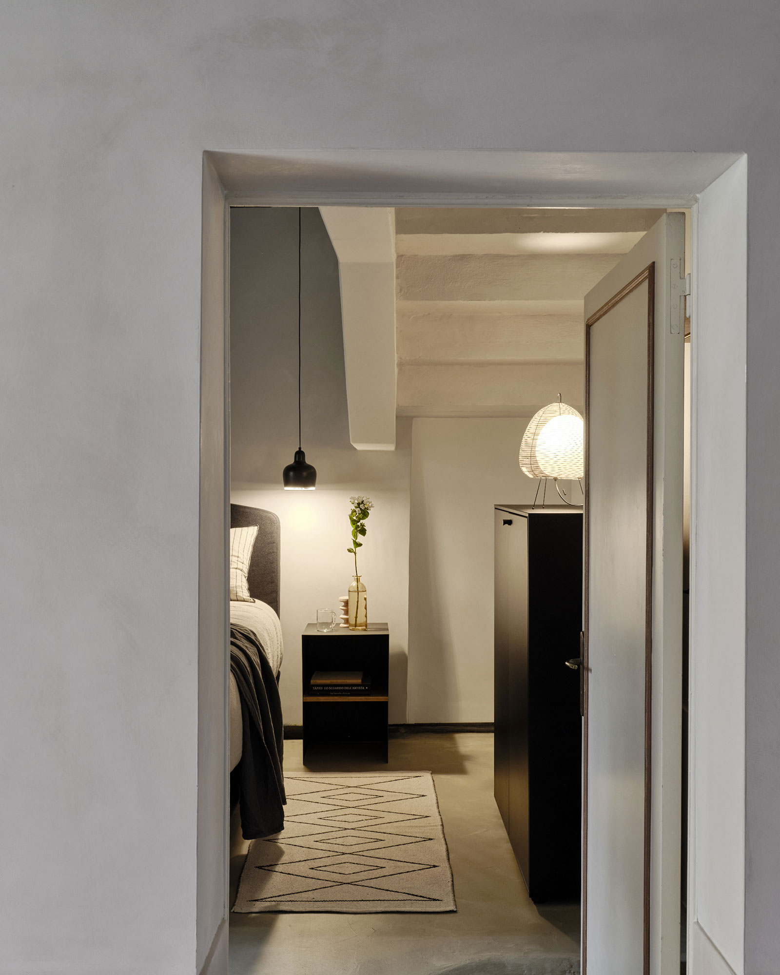 casa-della-sensa_palazzo_Veneto-italy_interior-bed.jpg