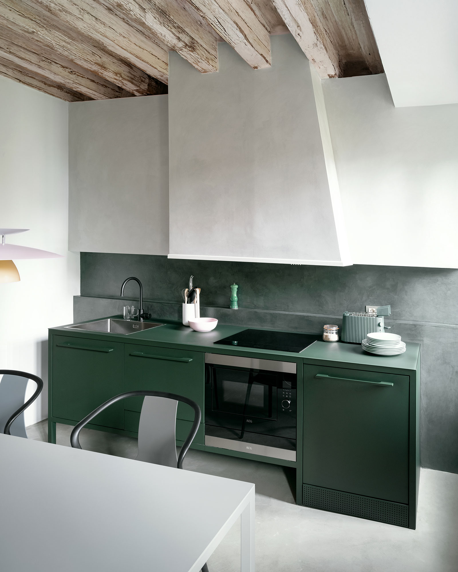 casa-della-sensa_palazzo_Veneto-italy_interior-kitchen-space.jpg