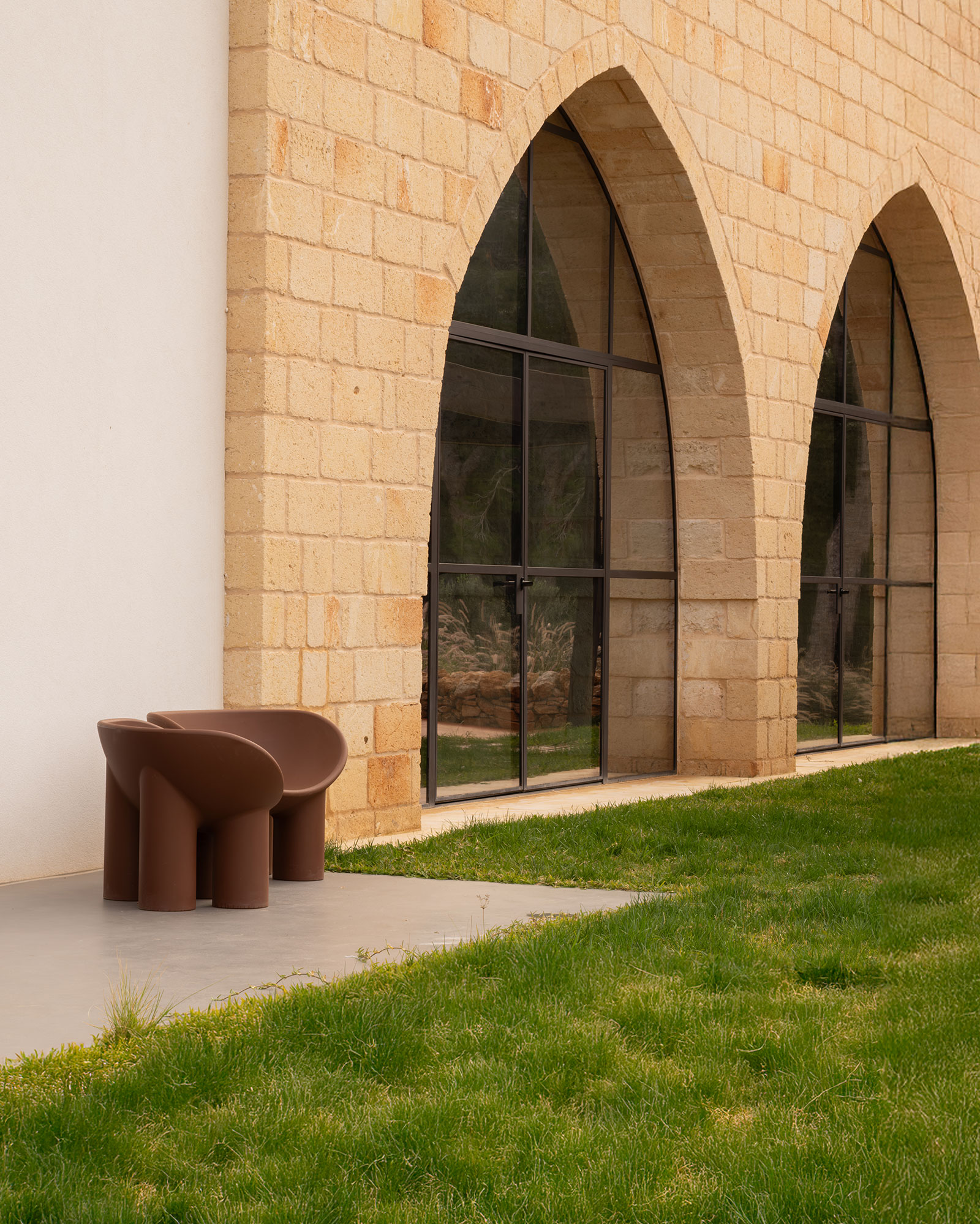 masseria-li-cafari_villa_puglia-italy_exterior-detail.jpg