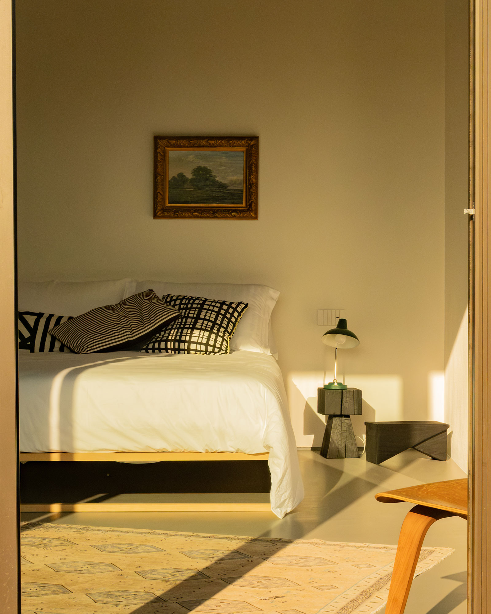 masseria-li-cafari_villa_puglia-italy_interior-bed-room-space.jpg