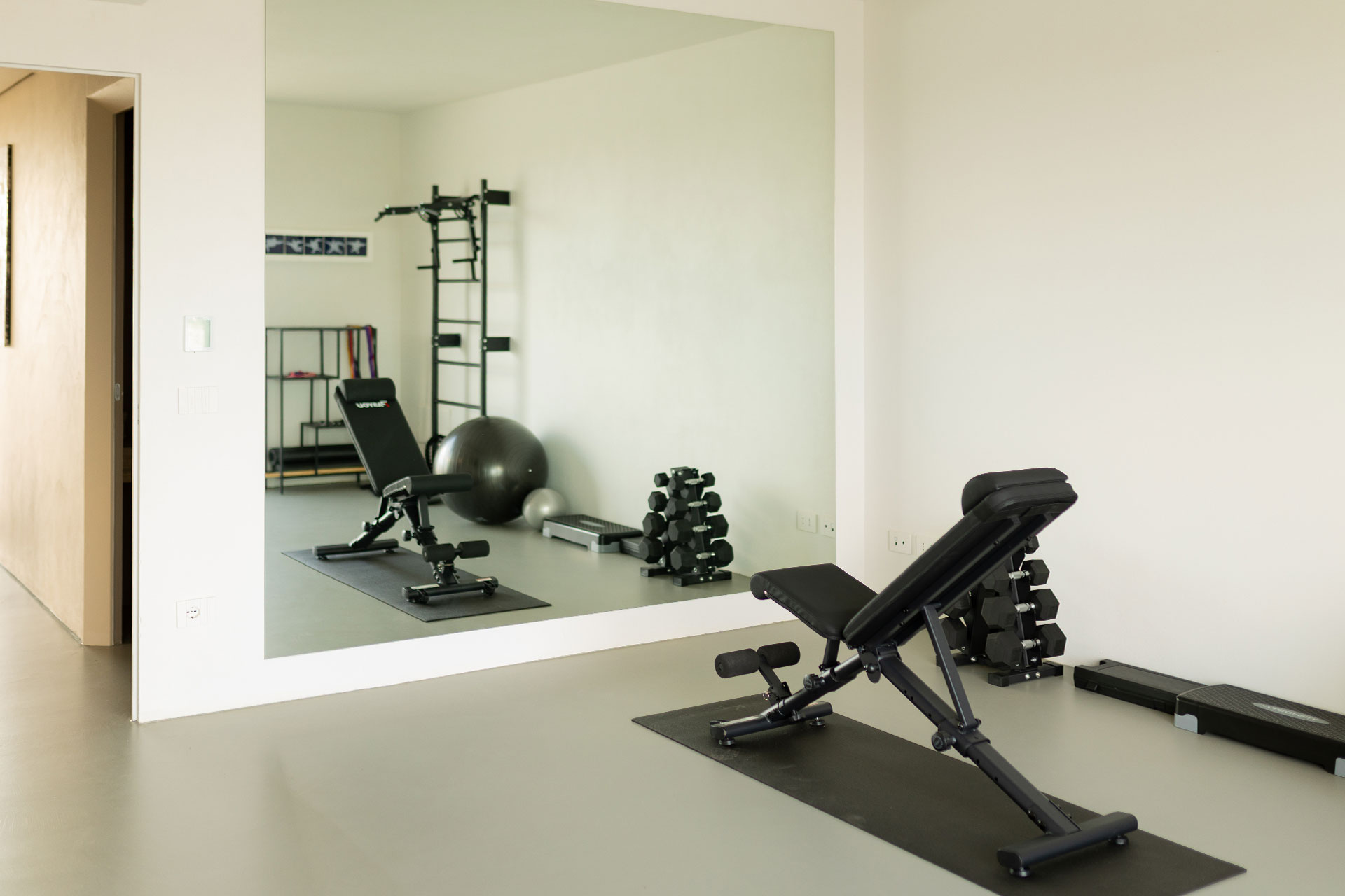 masseria-li-cafari_villa_puglia-italy_interior-gym.jpg