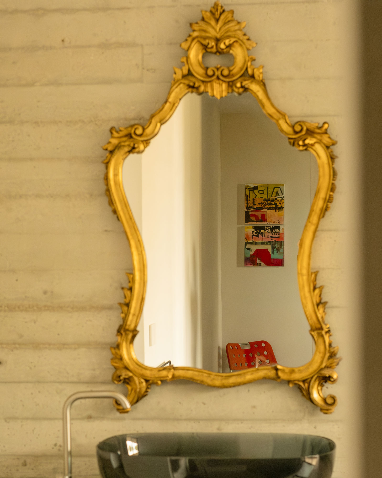 masseria-li-cafari_villa_puglia-italy_interior-mirror.jpg