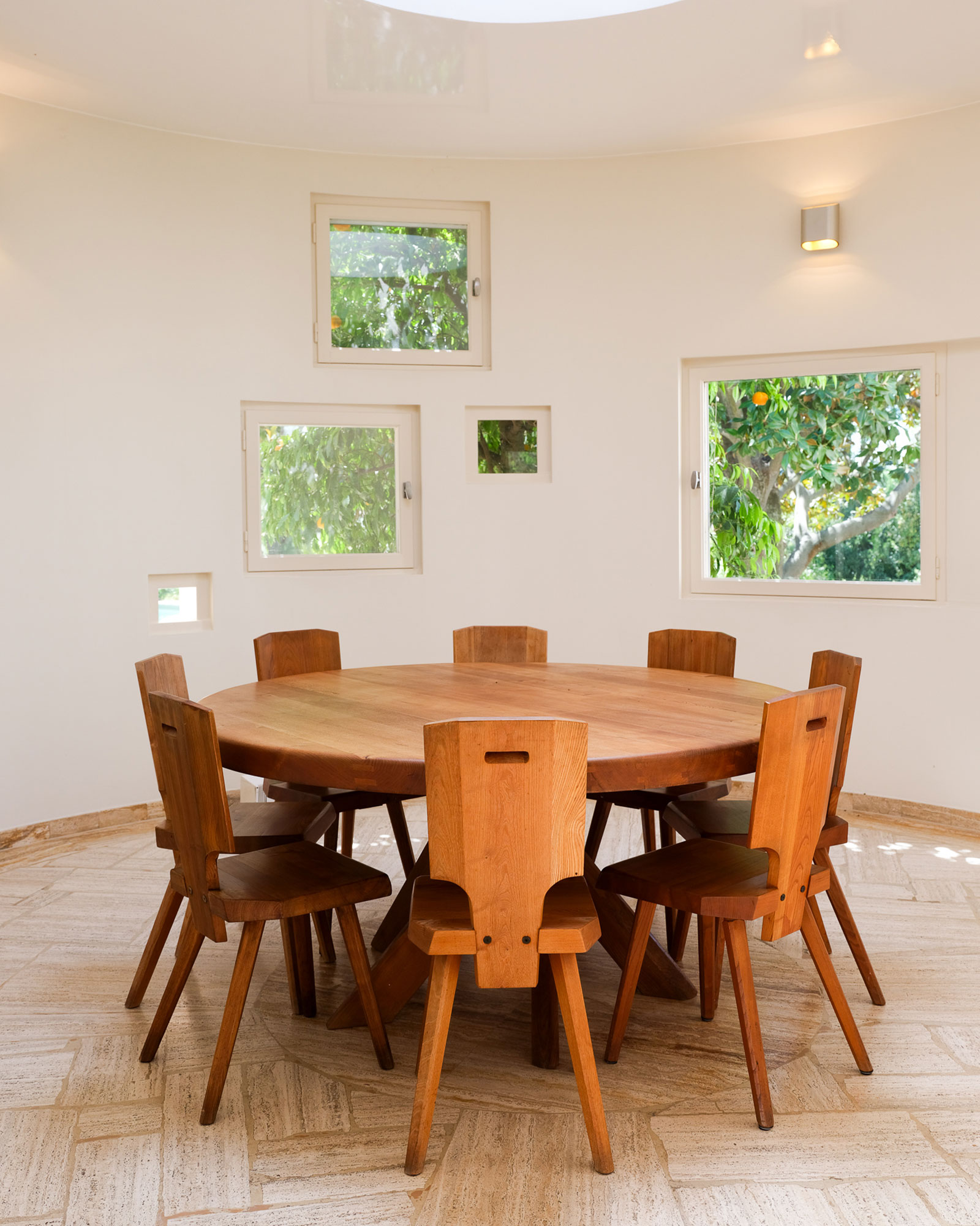 casa-ideale-villa-bank_villa_arles-france_interior-dining.jpg