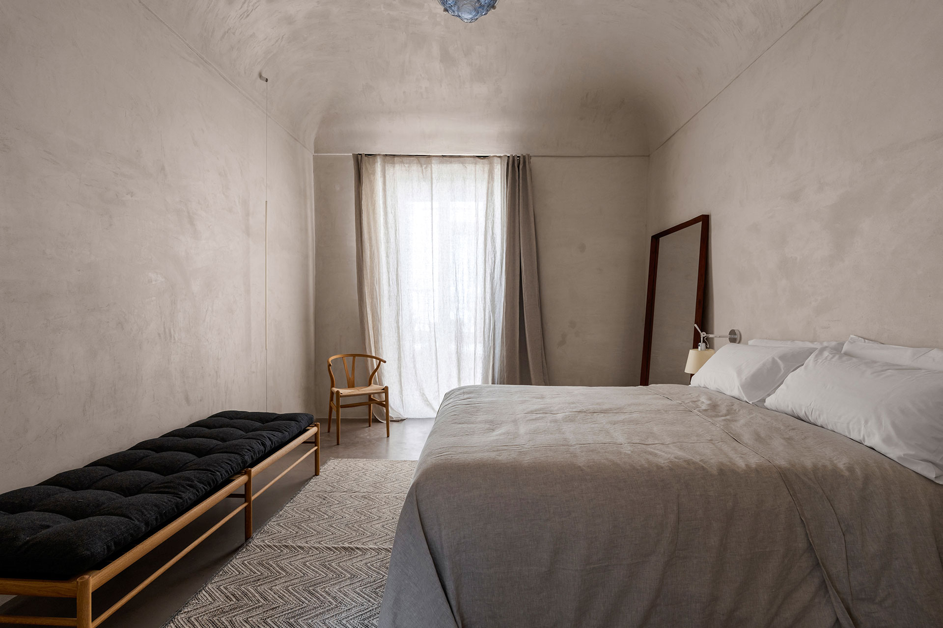 casa-lureca_house_sicily-italy_interior-bedroom.jpg