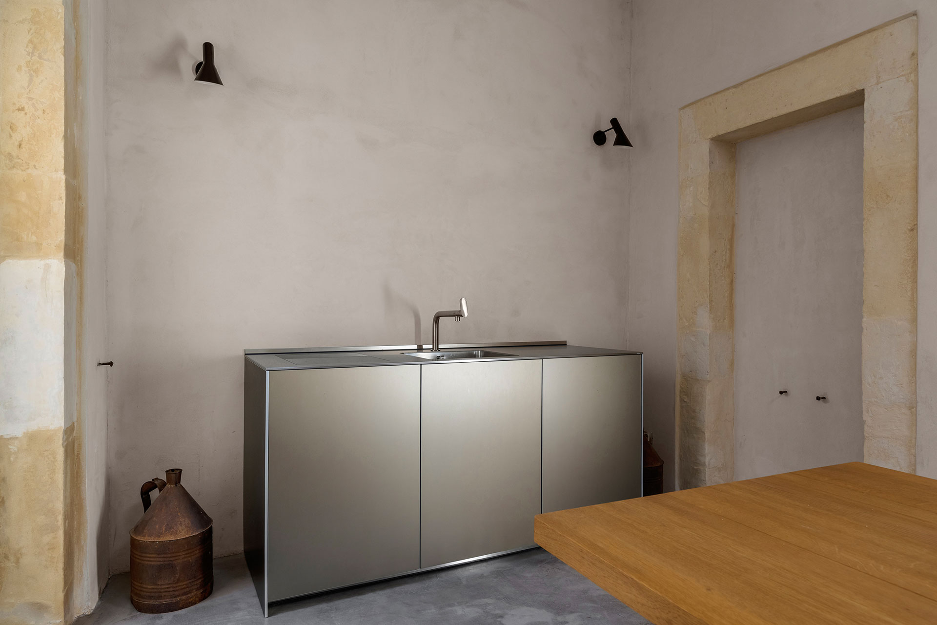 casa-lureca_house_sicily-italy_interior-kitchen.jpg