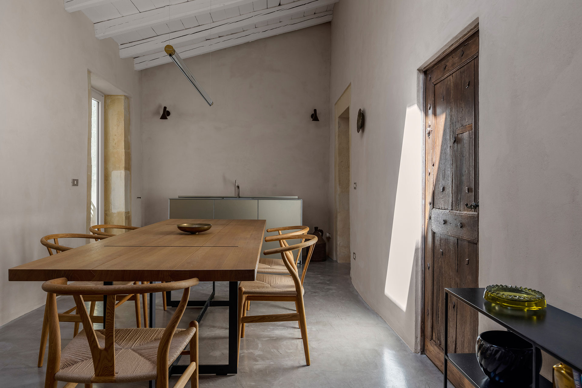 casa-lureca_house_sicily-italy_interior-space.jpg